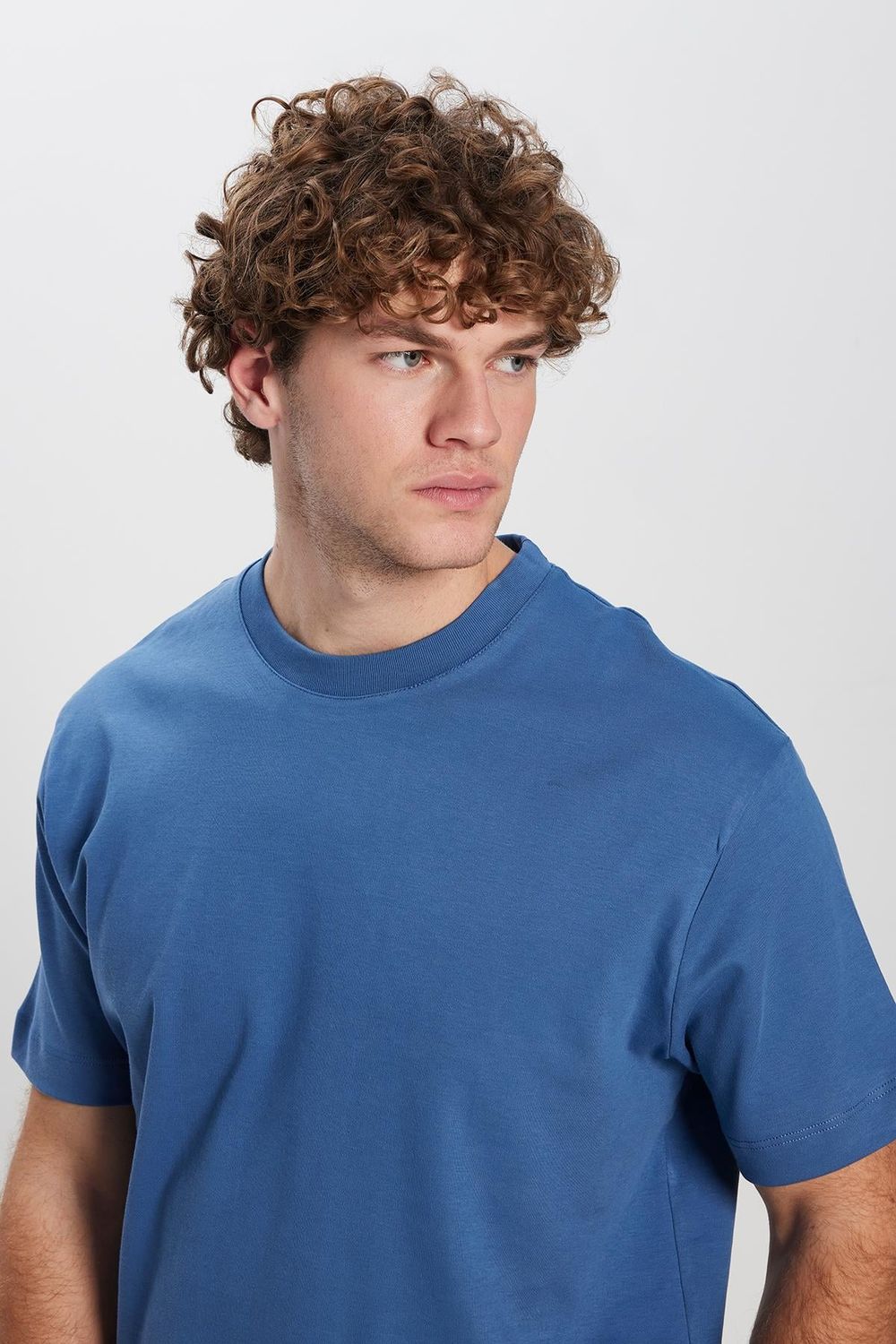 Unisex Relax Fit Rahat Kesim %100 Pamuk Yumuşak Dokulu Basic Bisiklet Yaka İndigo Tişört