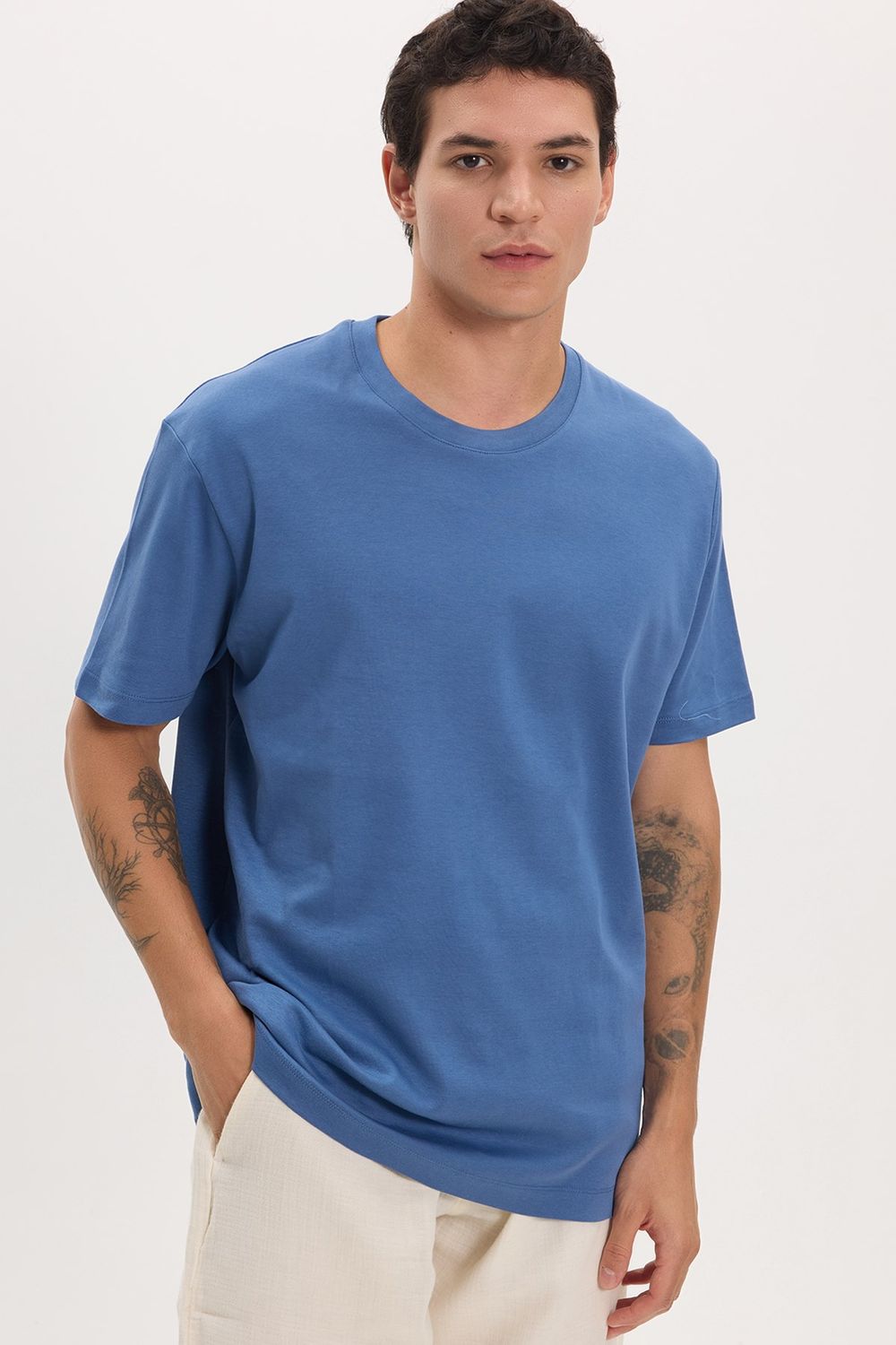 Unisex Relax Fit Rahat Kesim %100 Pamuk Yumuşak Dokulu Hafif Kalın Basic Bisiklet Yaka İndigo Tişört