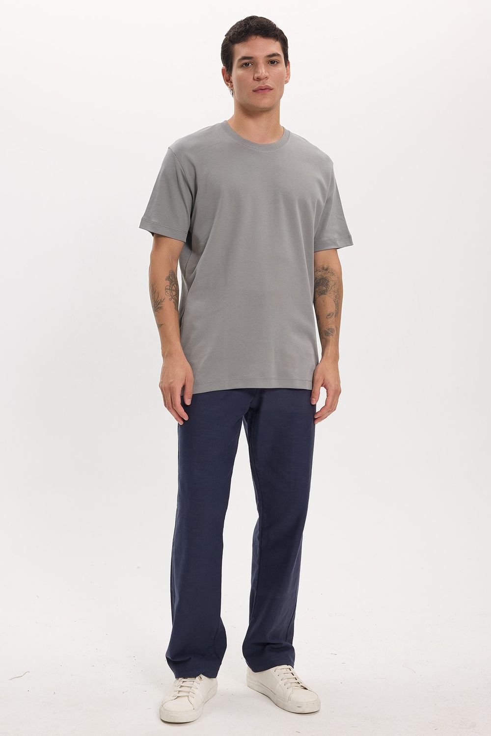 Unisex Relax Fit Rahat Kesim %100 Pamuk Yumuşak Dokulu Hafif Kalın Gri Bisiklet Yaka Tişört