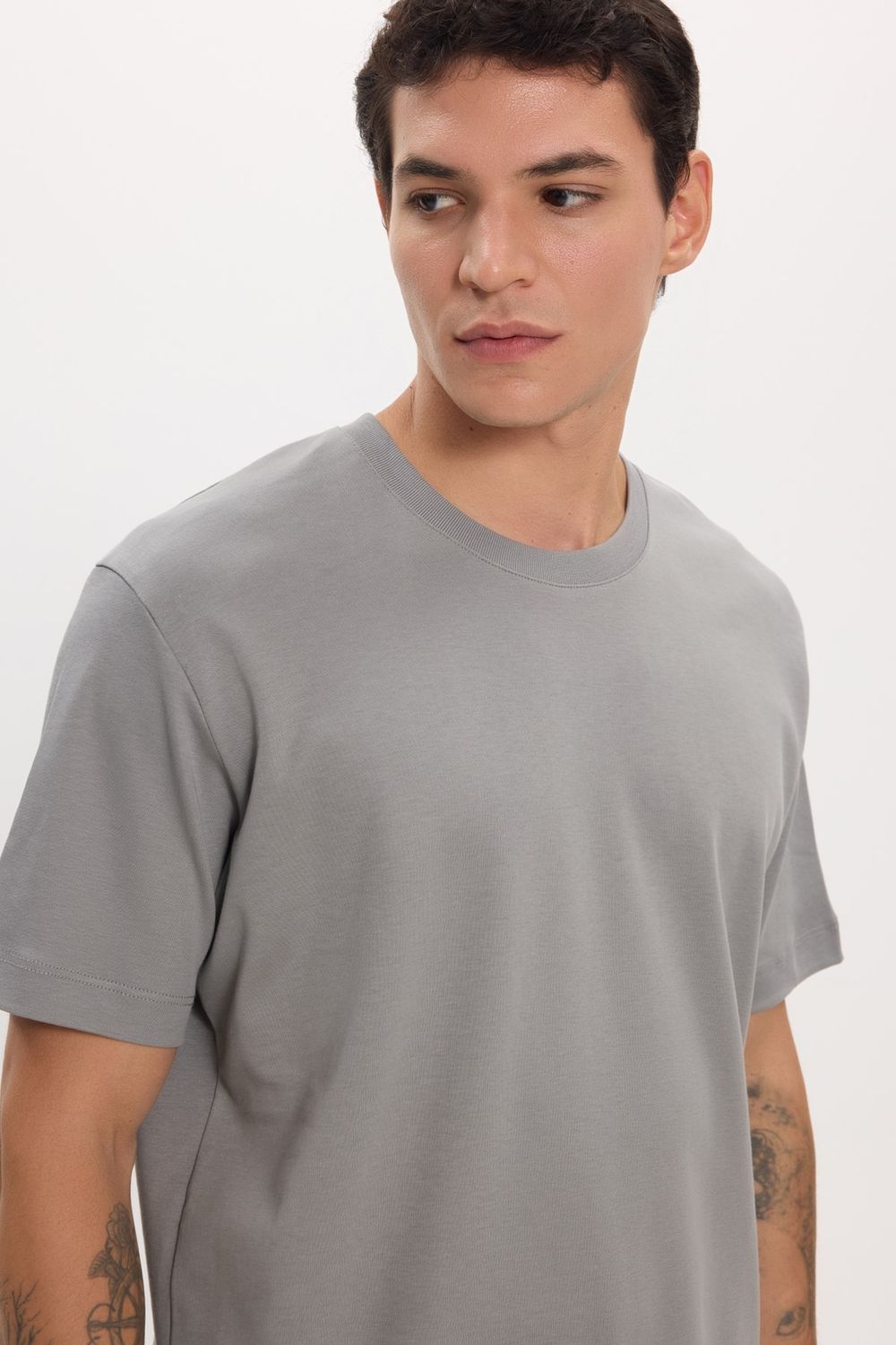 Unisex Relax Fit Rahat Kesim %100 Pamuk Yumuşak Dokulu Hafif Kalın Gri Bisiklet Yaka Tişört