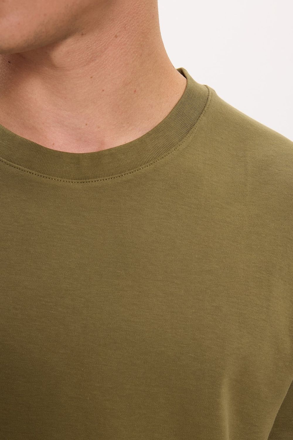 Unisex Relax Fit Rahat Kesim %100 Pamuk Yumuşak Dokulu Hafif Kalın Haki Bisiklet Yaka Tişört