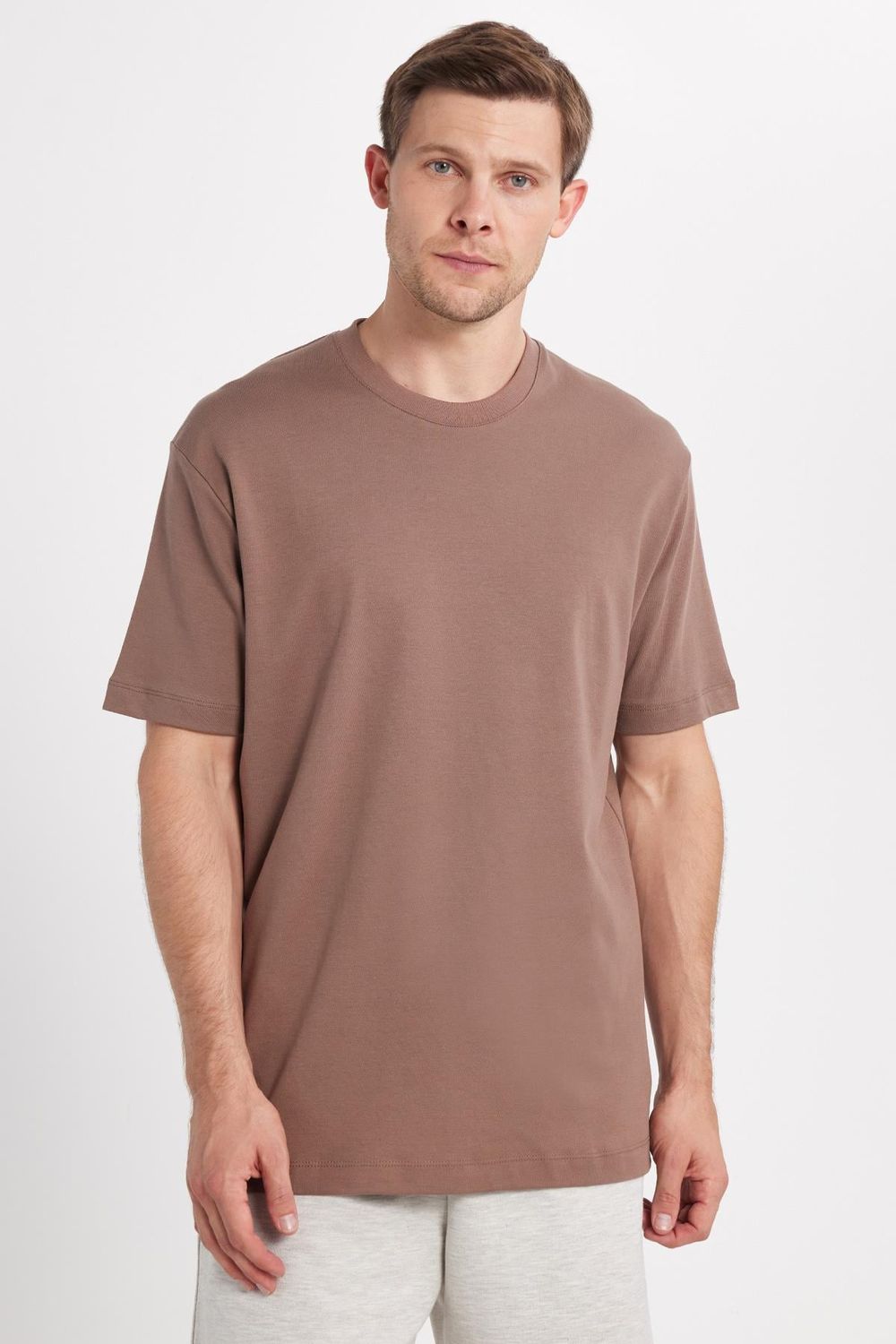 Unisex Relax Fit Rahat Kesim %100 Pamuk Yumuşak Dokulu Hafif Kalın Kahverengi Bisiklet Yaka Tişört