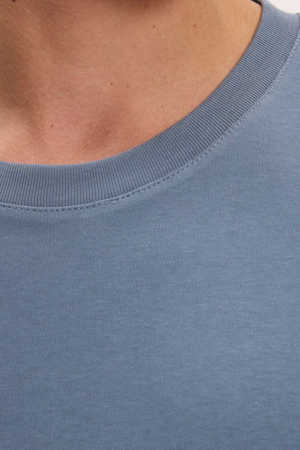 Unisex Relax Fit Rahat Kesim %100 Pamuk Yumuşak Dokulu Hafif Kalın Basic Bisiklet Yaka Mavi Tişört