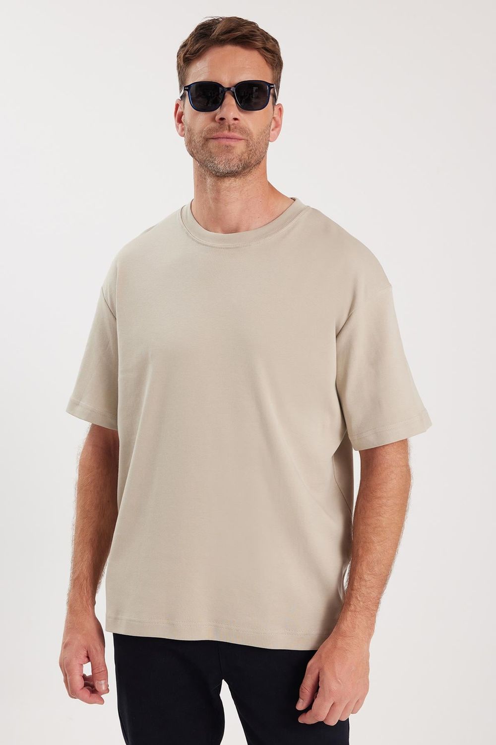 Relax Fit Rahat Kesim Yumuşak Dokulu Pamuklu Bisiklet Yaka Kısa Kol Unisex Tişört