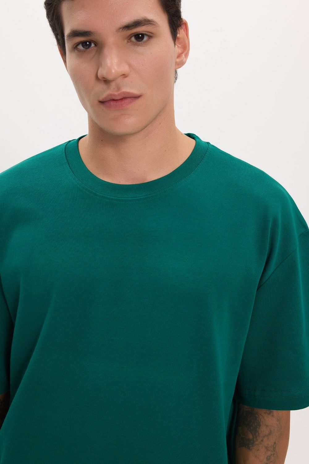 Unisex Oversize Geniş Kesim %100 Pamuk Yumuşak Dokulu Basic Bisiklet Yaka Yeşil Tişört