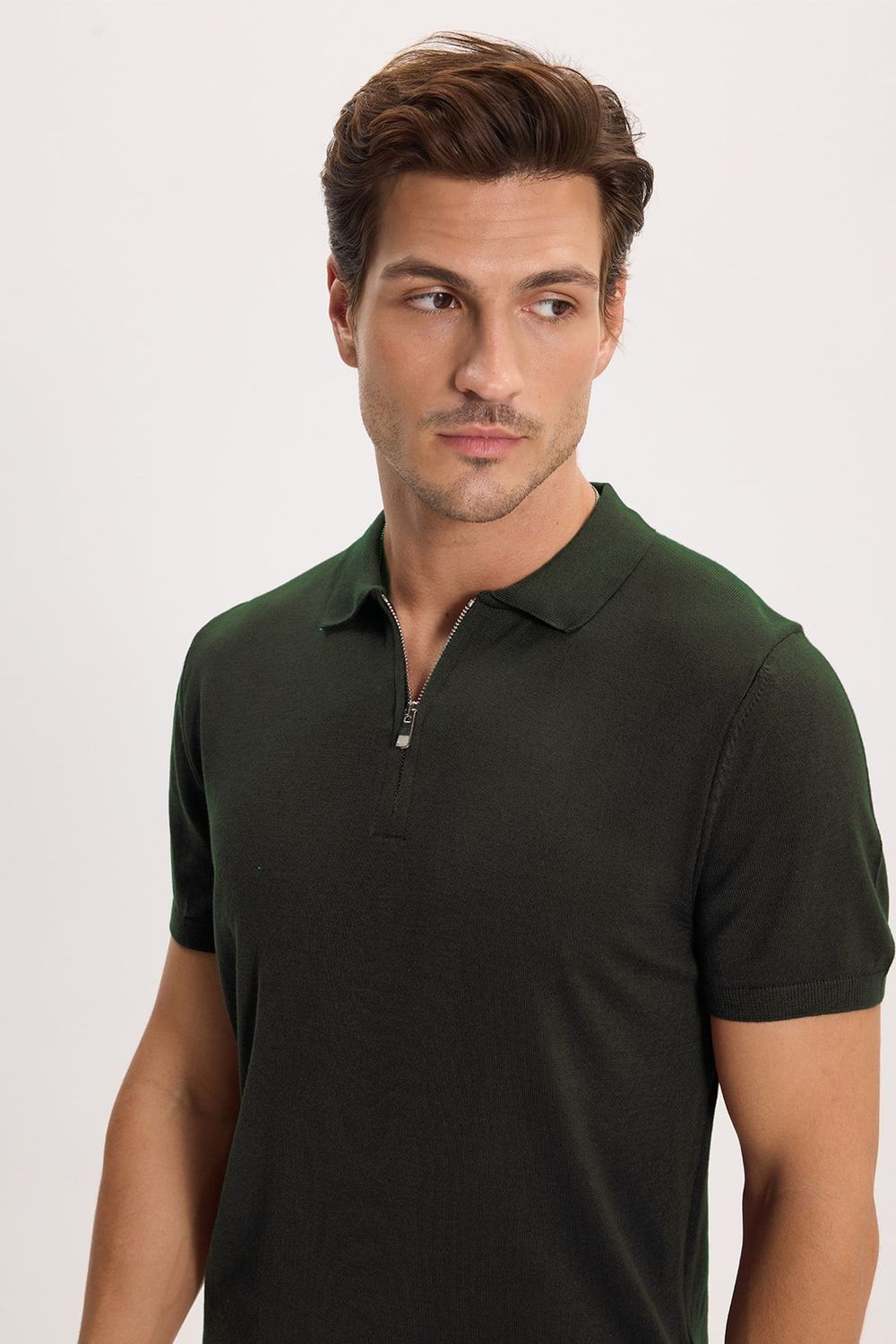 SLIM FIT KNITTED T-SHIRT POLO NECK HALF ZIPPER  TİŞÖRT