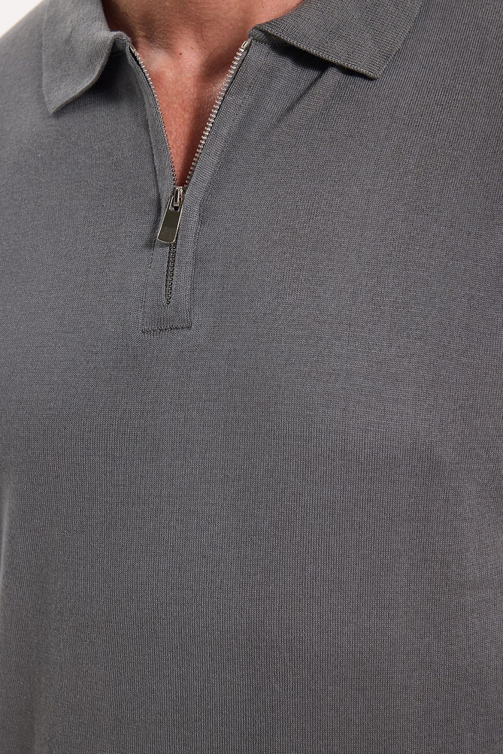 Erkek Slim Fit Dar Kesim %100 Pamuk Örme Triko Fermuarlı Füme Polo Yaka Tişört