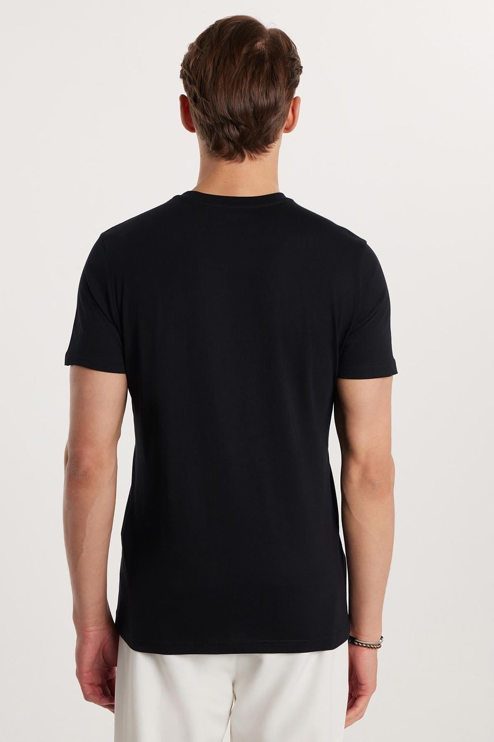 Erkek Slim Fit Dar Kesim %100 Pamuk Yumuşak Dokulu Baskılı Siyah Bisiklet Yaka Tişört