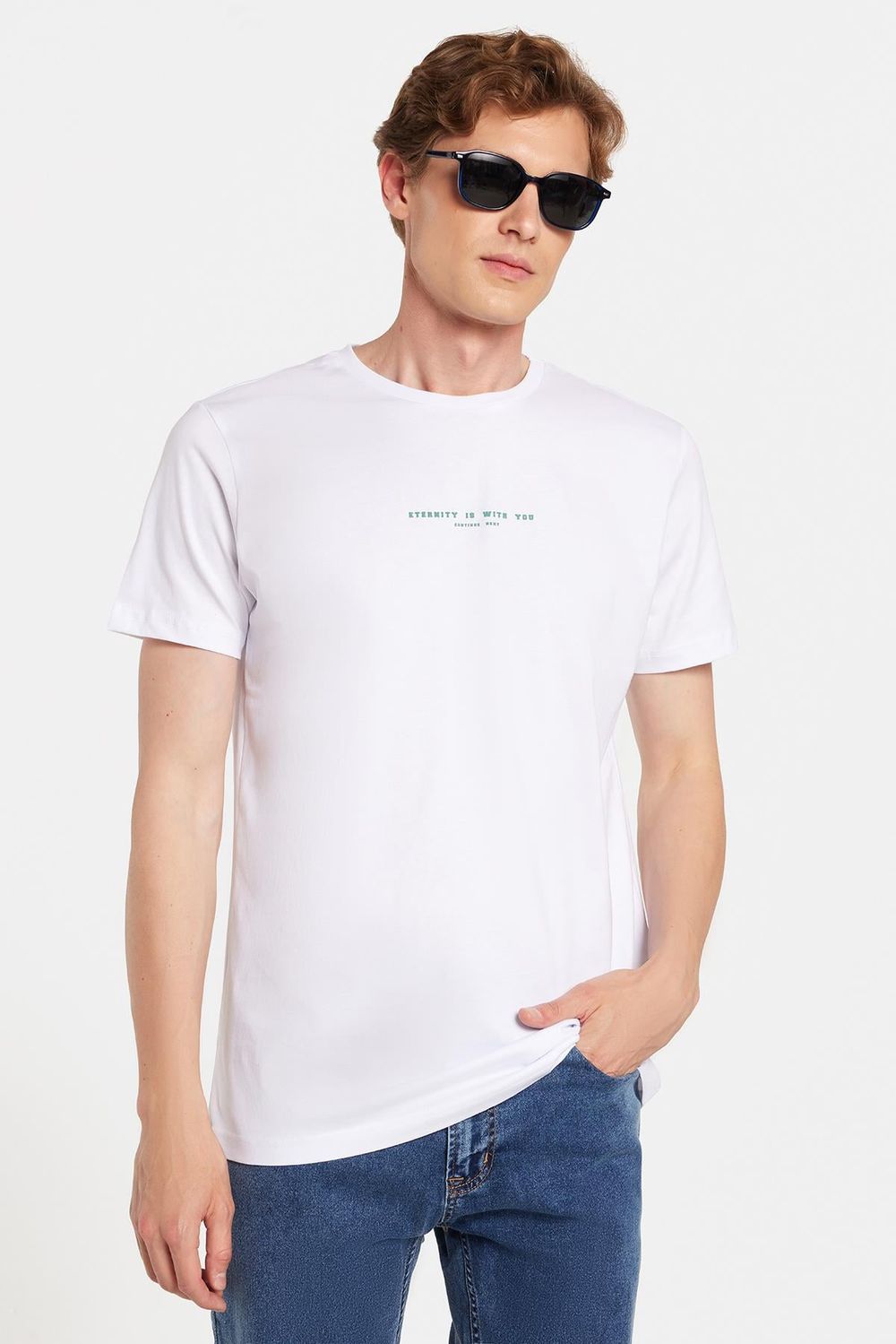 Erkek Slim Fit Dar Kesim %100 Pamuk Yumuşak Dokulu Baskılı Beyaz Bisiklet Yaka Tişört