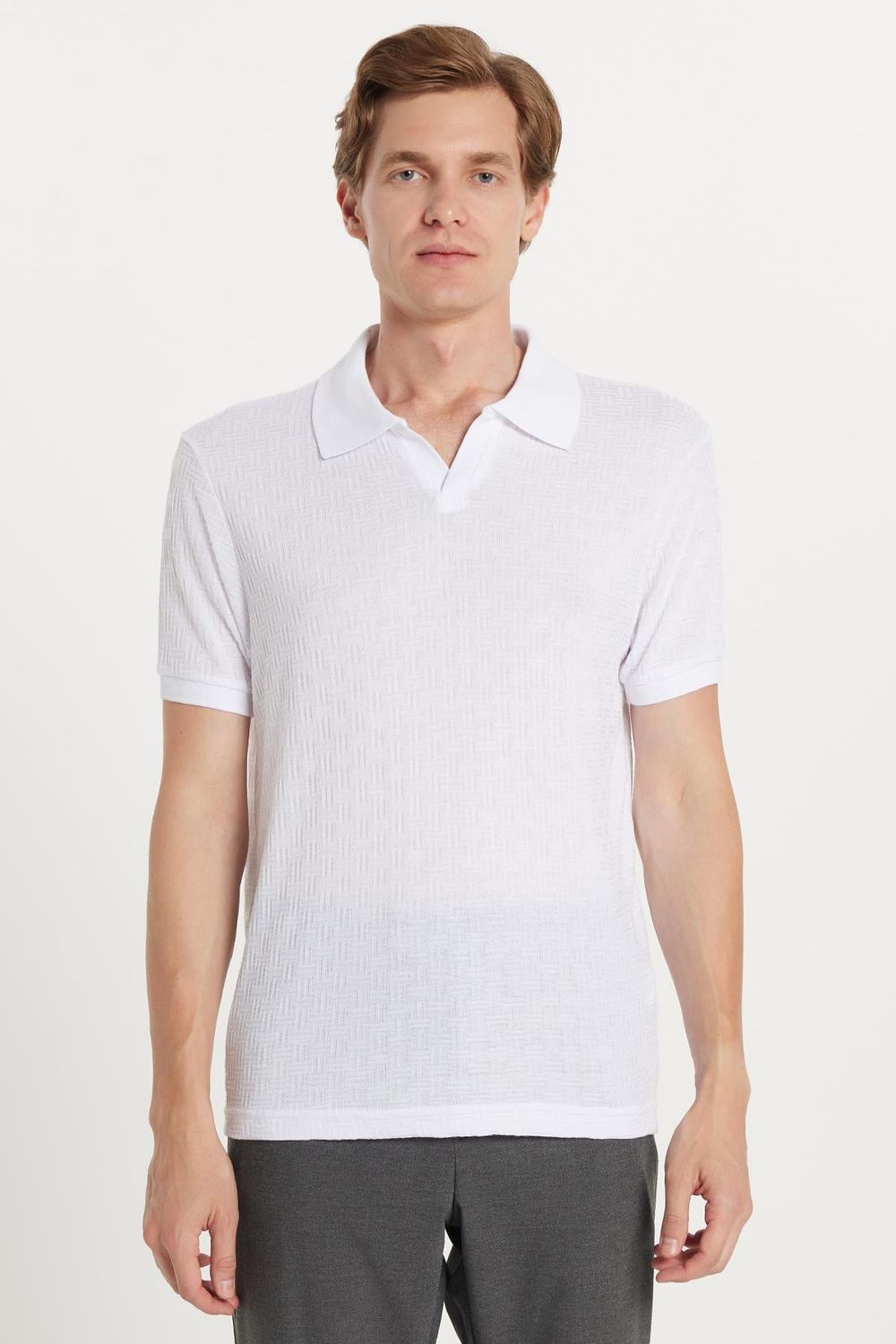 Erkek Slim Fit Dar Kesim Viskon Kumaş Desenli Düz Pike Düğmesiz Beyaz Polo Yaka Tişört