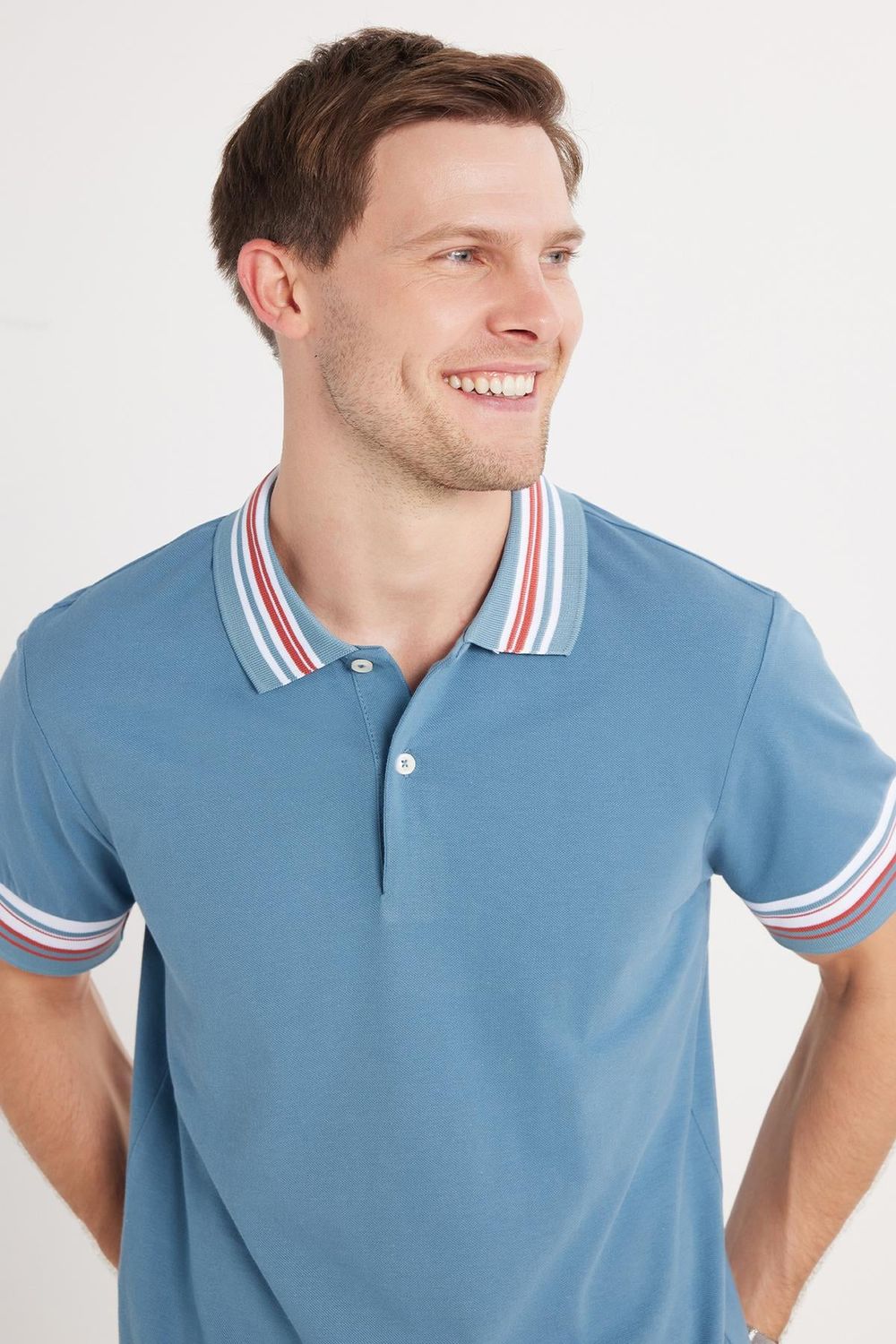 Erkek Slim Fit Dar Kesim %100 Pamuk Düz Pike Yaka ve Kol Detaylı İndigo Polo Yaka Tişört