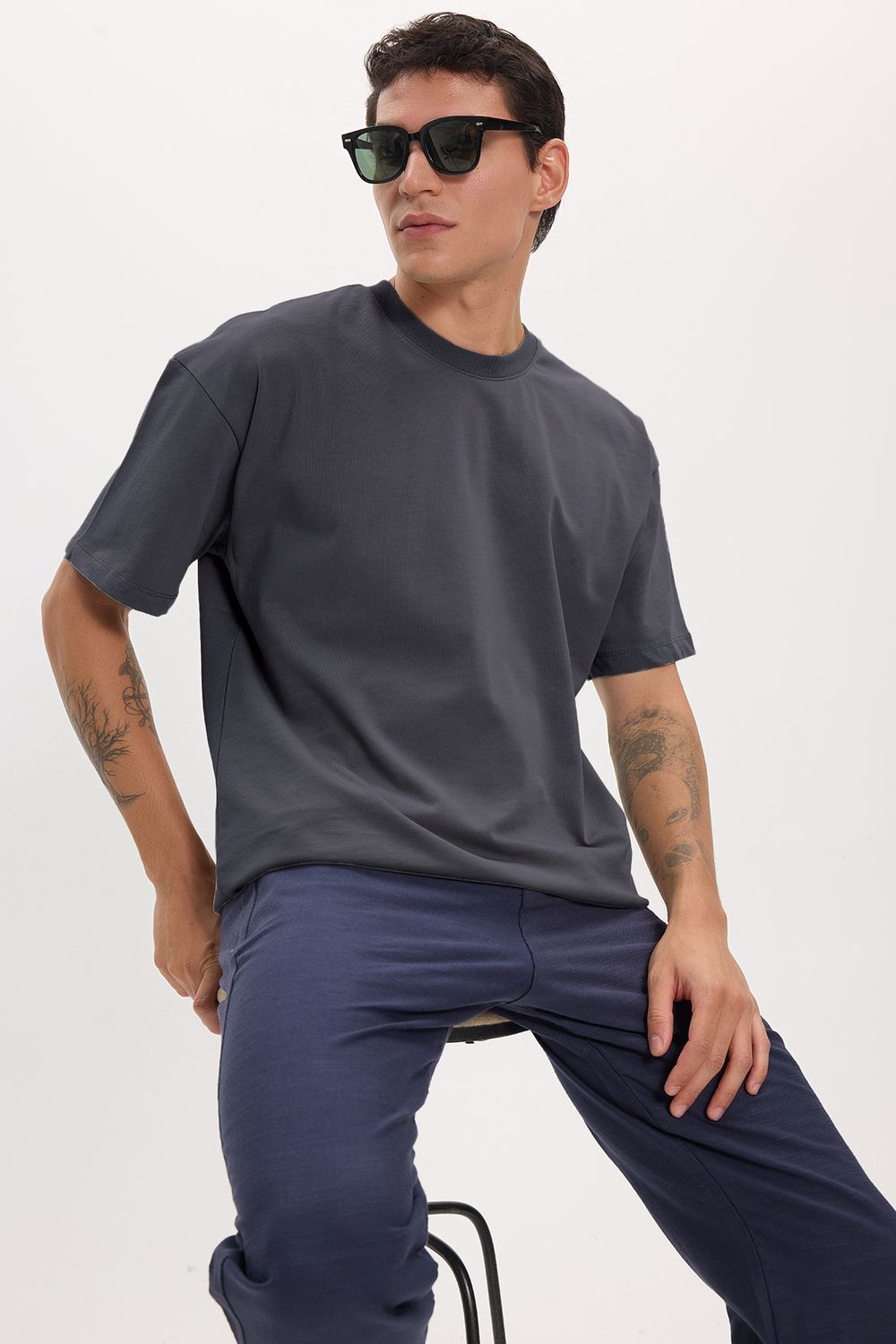 BOXY FIT SHORT SLV PLAIN CREW NECK T-SHIRT