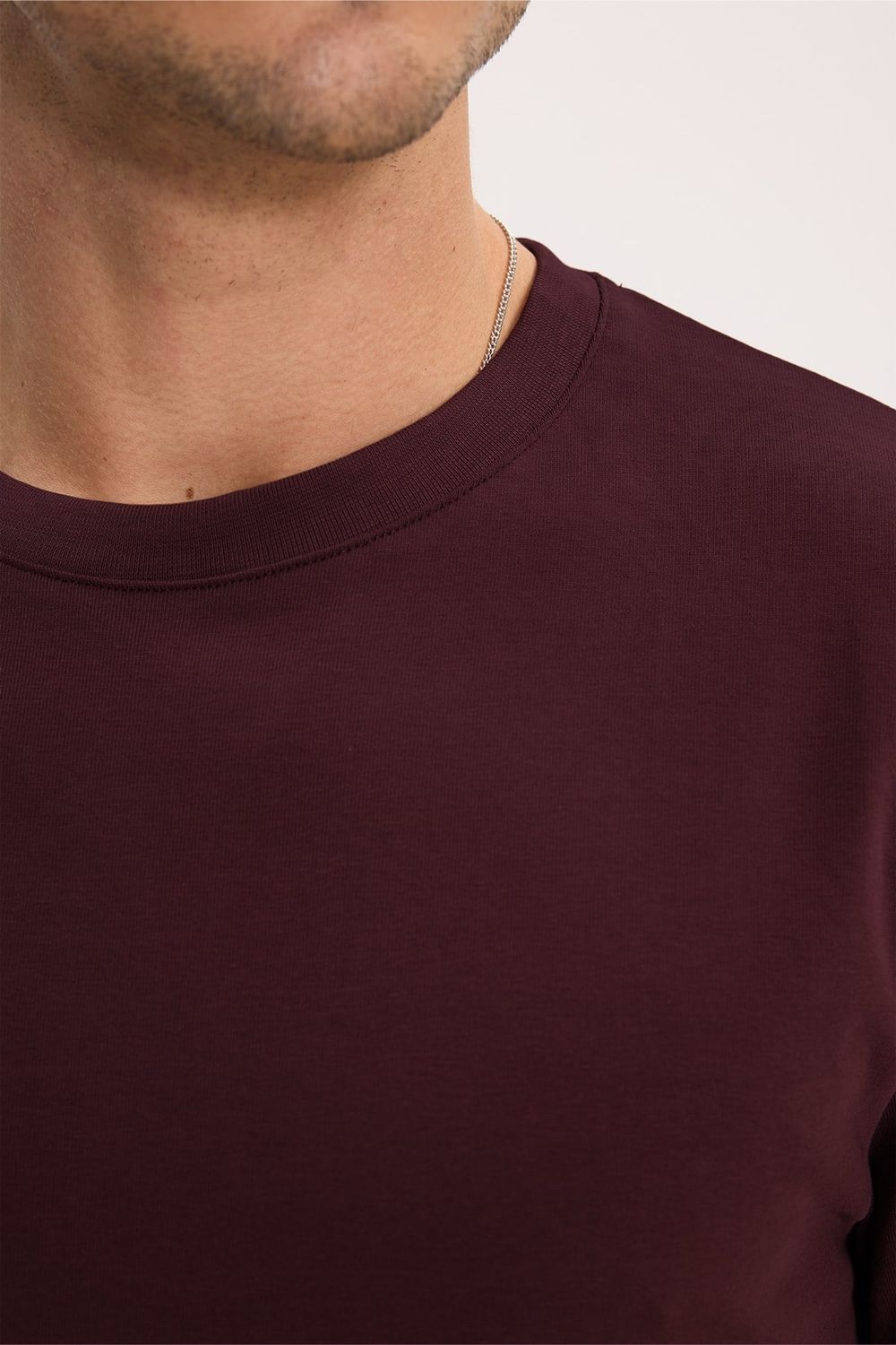 REGULAR FIT SHORT SLV PLAIN CREW NECK T-SHIRT