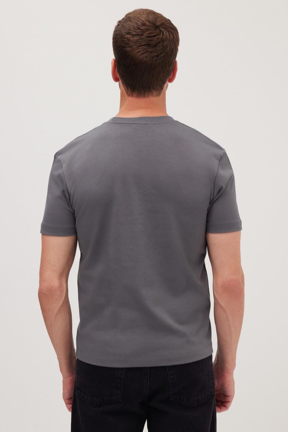 REGULAR FIT SHORT SLV PLAIN CREW NECK T-SHIRT