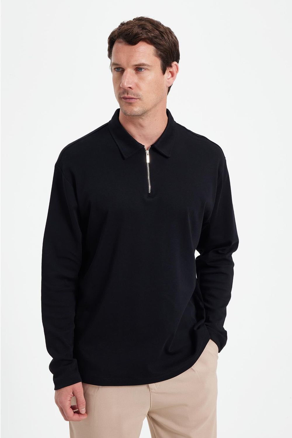 RELAX FIT POLO NECK HALF ZIPPER  LONG SLV T-SHIRT COTTON PLAIN