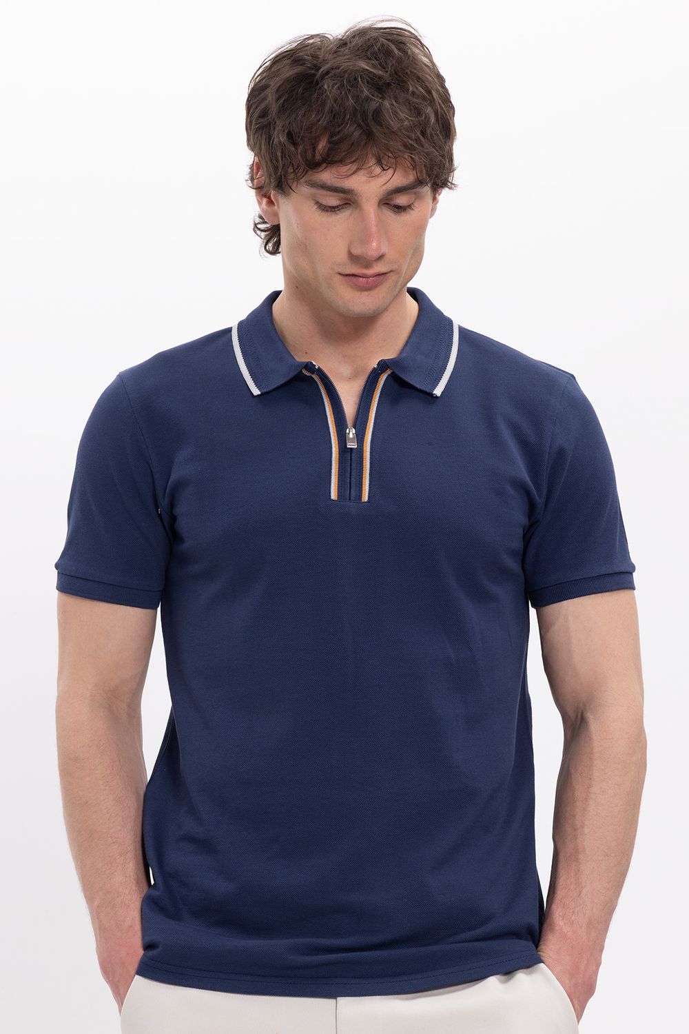 Erkek Slim Fit Dar Kesim %100 Pamuk Kısa Kollu Yarım Fermuarlı Lacivert Polo Yaka Tişört