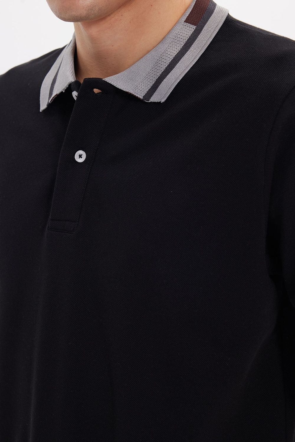 Erkek Slim Fit Dar Kesim %100 Pamuk Düz Pike Yaka ve Kol Detaylı Siyah Polo Yaka Tişört