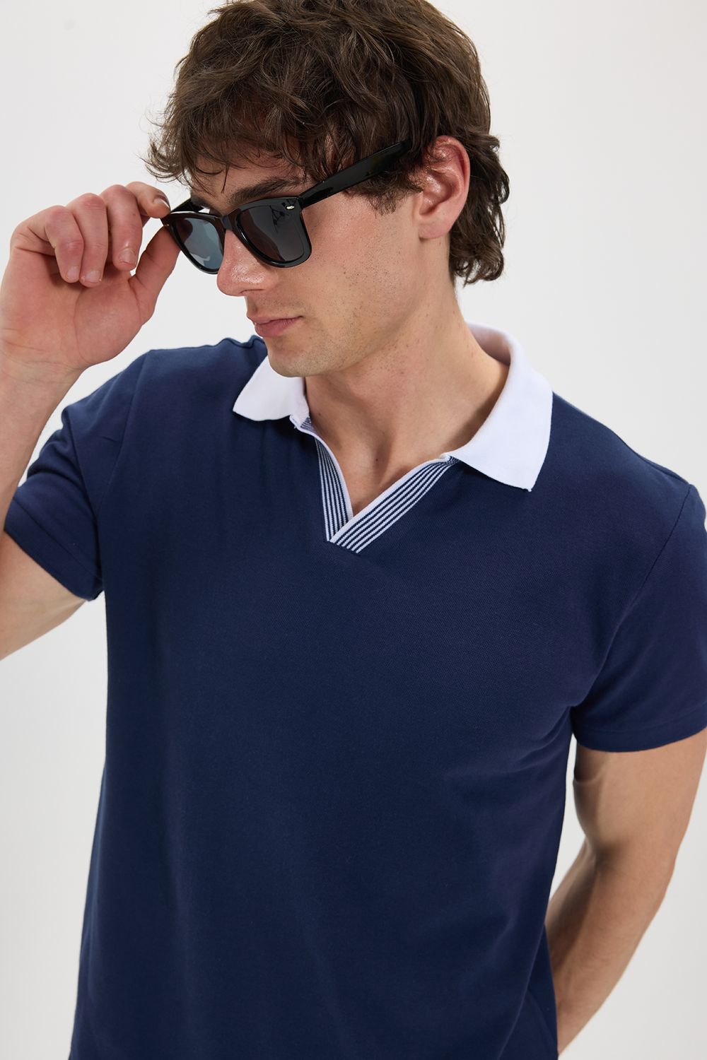 Erkek Slim Fit Dar Kesim %100 Pamuk Lacivert Polo Yaka Tişört