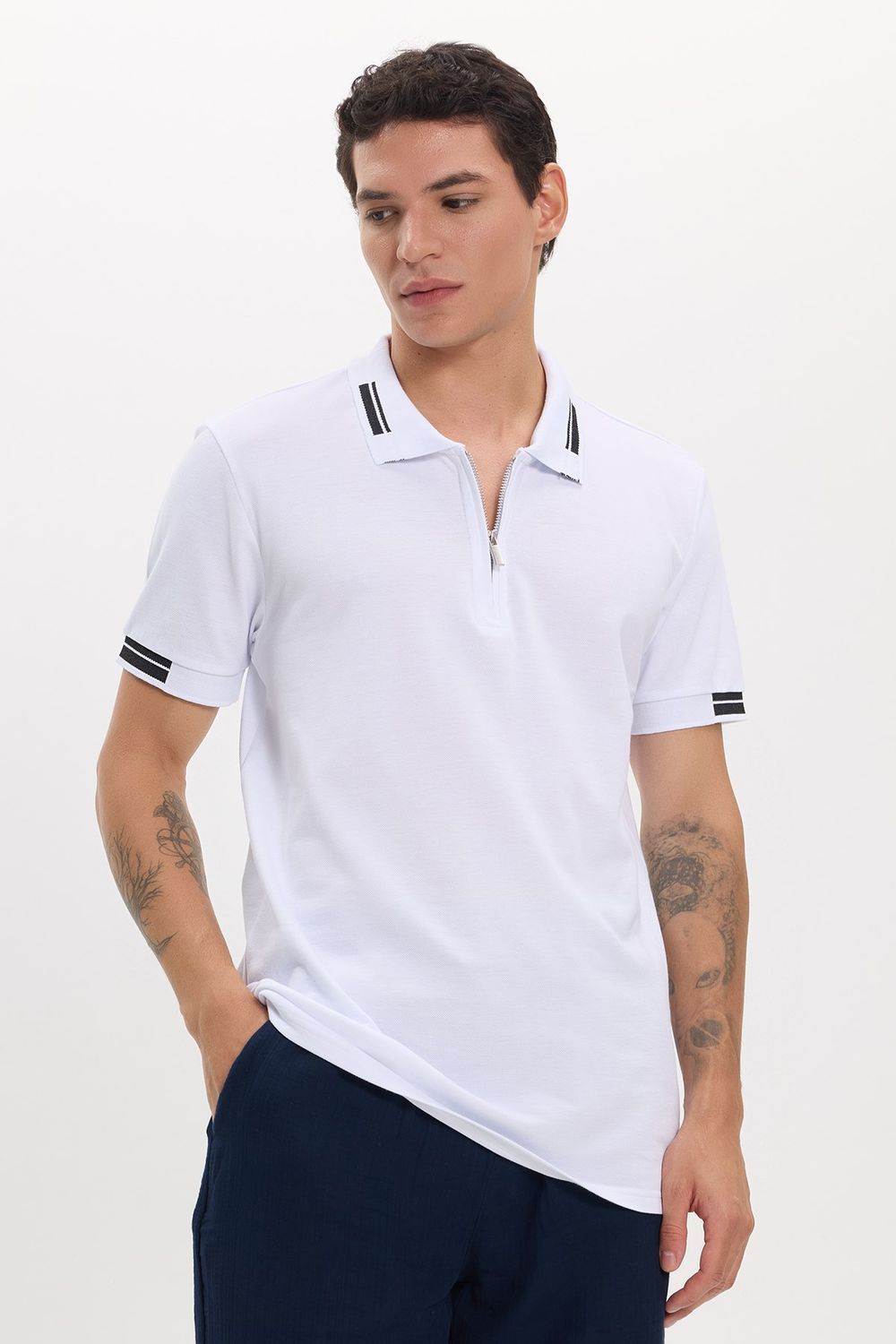 Erkek Slim Fit Dar Kesim %100 Pamuk Kısa Kollu Fermuarlı Beyaz Polo Yaka Tişört