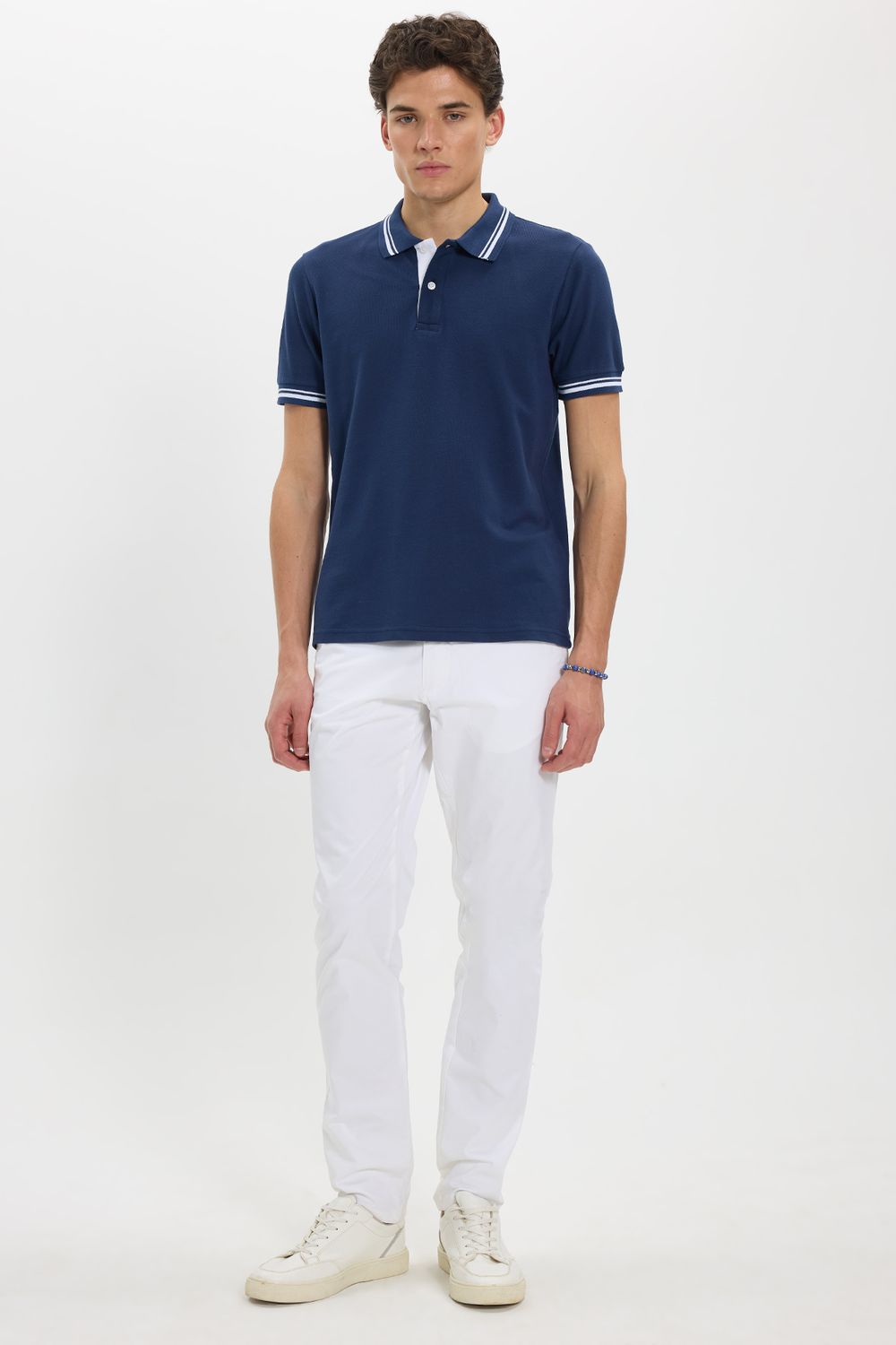 Erkek Slim Fit Dar Kesim %100 Pamuk Düz Pike Yaka ve Kol Detaylı Lacivert Polo Yaka Tişört