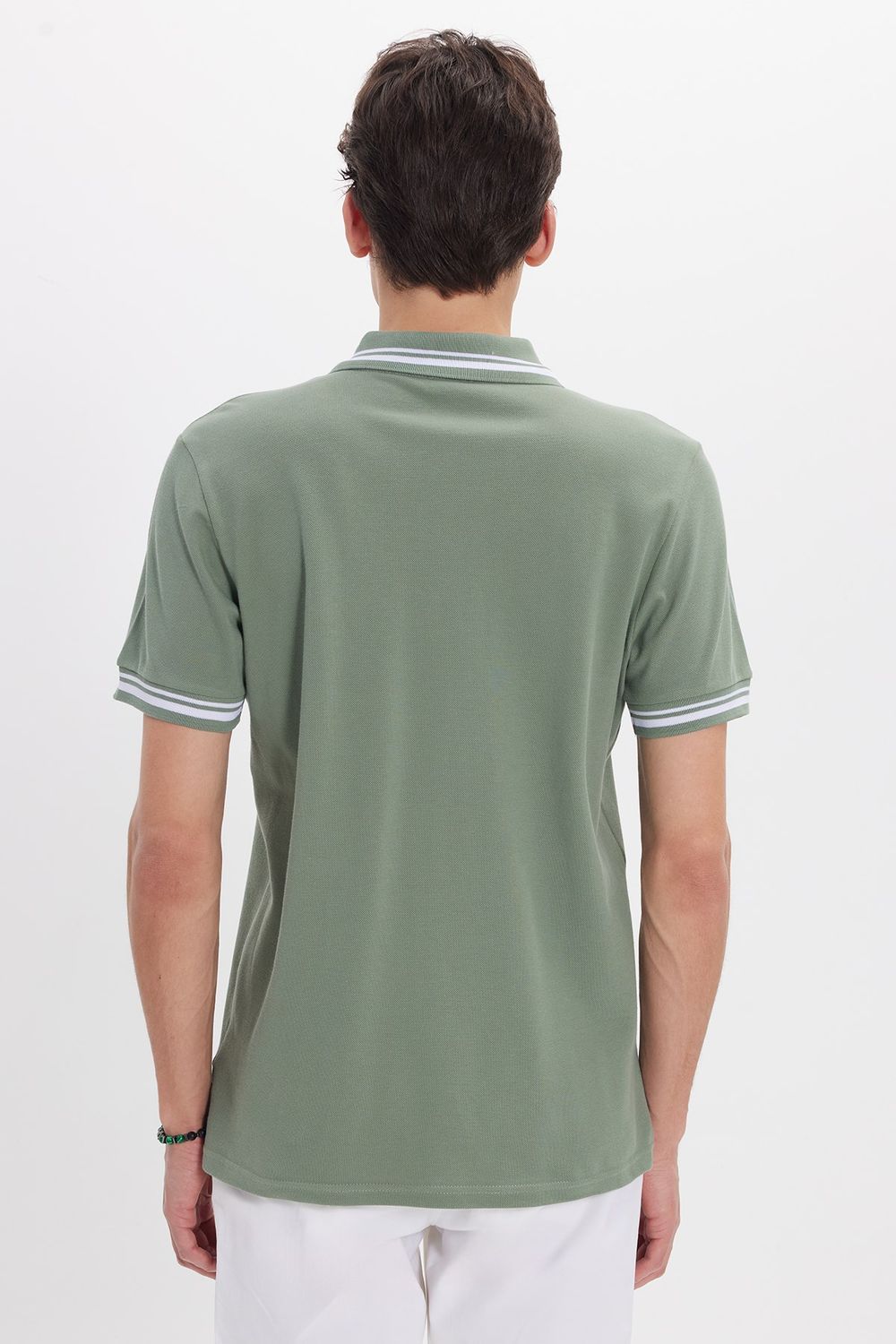 Erkek Slim Fit Dar Kesim %100 Pamuk Düz Pike Yaka ve Kol Detaylı Yeşil Polo Yaka Tişört