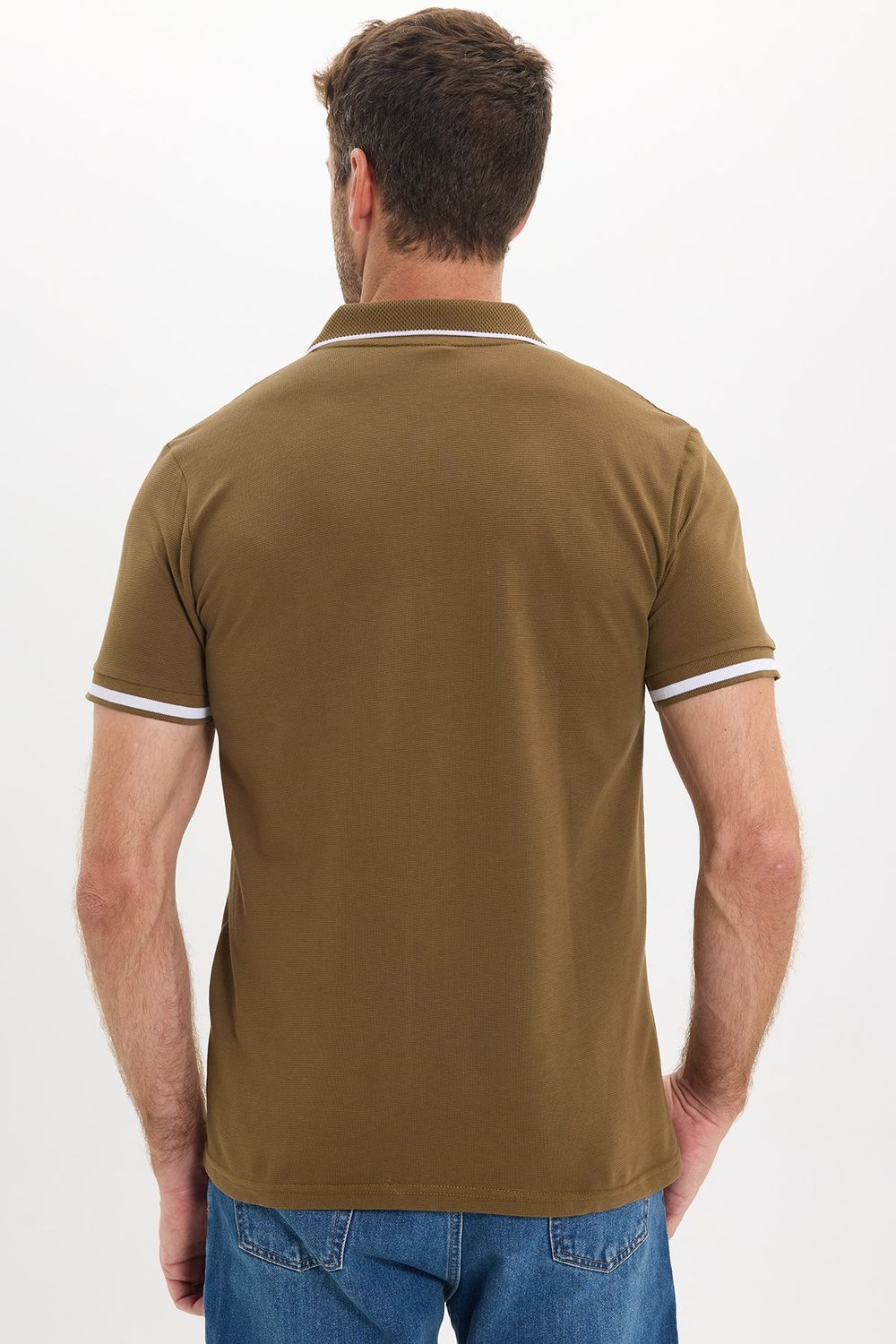 Erkek Slim Fit Dar Kesim %100 Pamuk Jakarlı Düz Yaka ve Kol Detaylı Kahverengi Polo Yaka Tişört