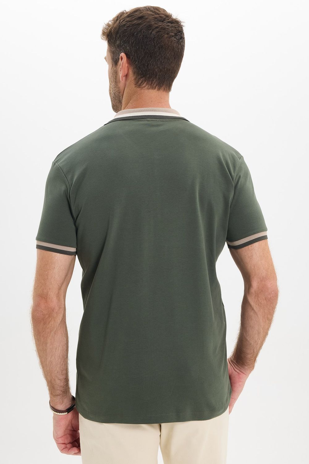 Erkek Slim Fit Dar Kesim %100 Pamuk Kısa Kollu Yarım Fermuarlı Yeşil Polo Yaka Tişört