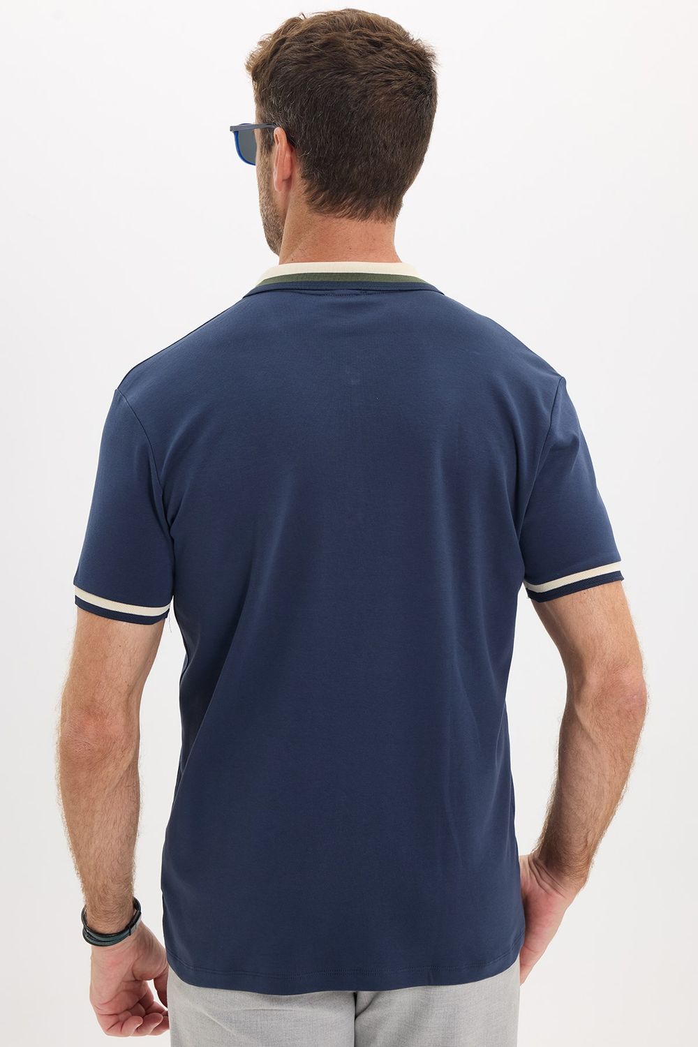 Erkek Slim Fit Dar Kesim %100 Pamuk Kısa Kollu Yarım Fermuarlı Lacivert Polo Yaka Tişört