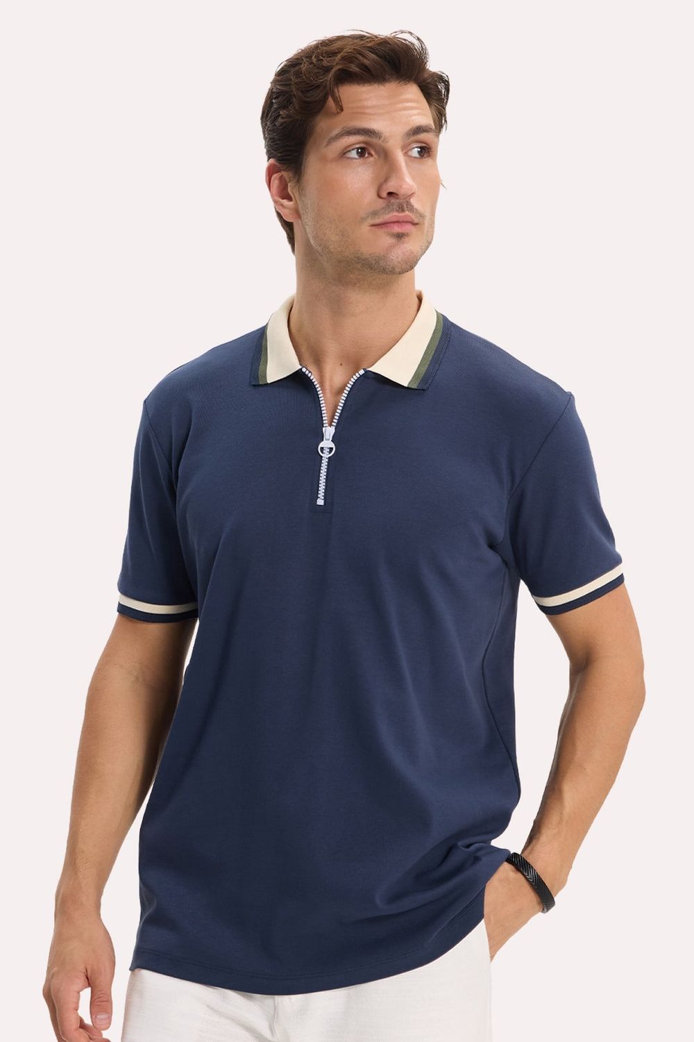 Erkek Slim Fit Dar Kesim %100 Pamuk Kısa Kollu Yarım Fermuarlı Lacivert Polo Yaka Tişört