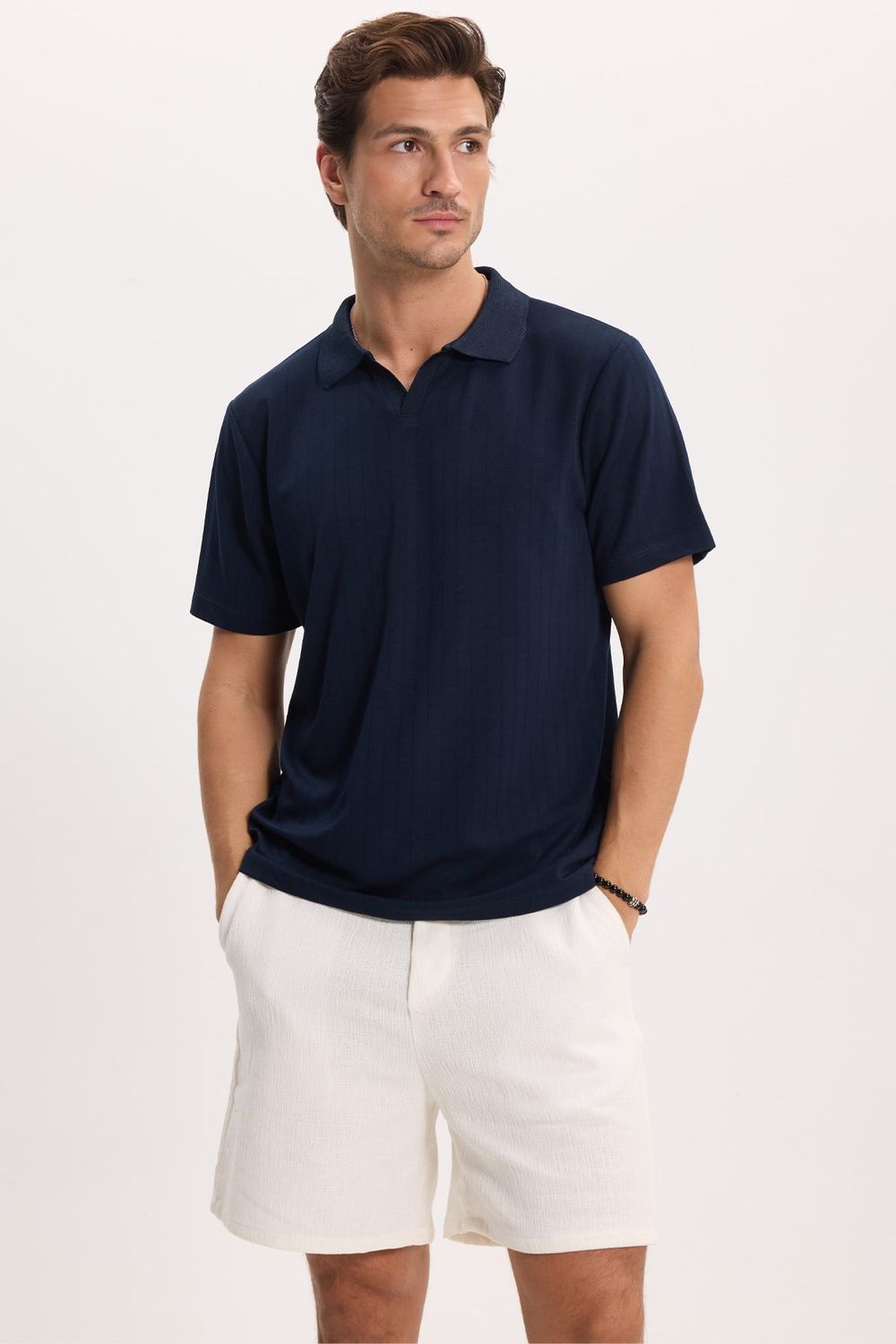 Erkek Slim Fit Dar Kesim Pamuklu Kısa Kollu Çizgili Lacivert Polo V Yaka Tişört