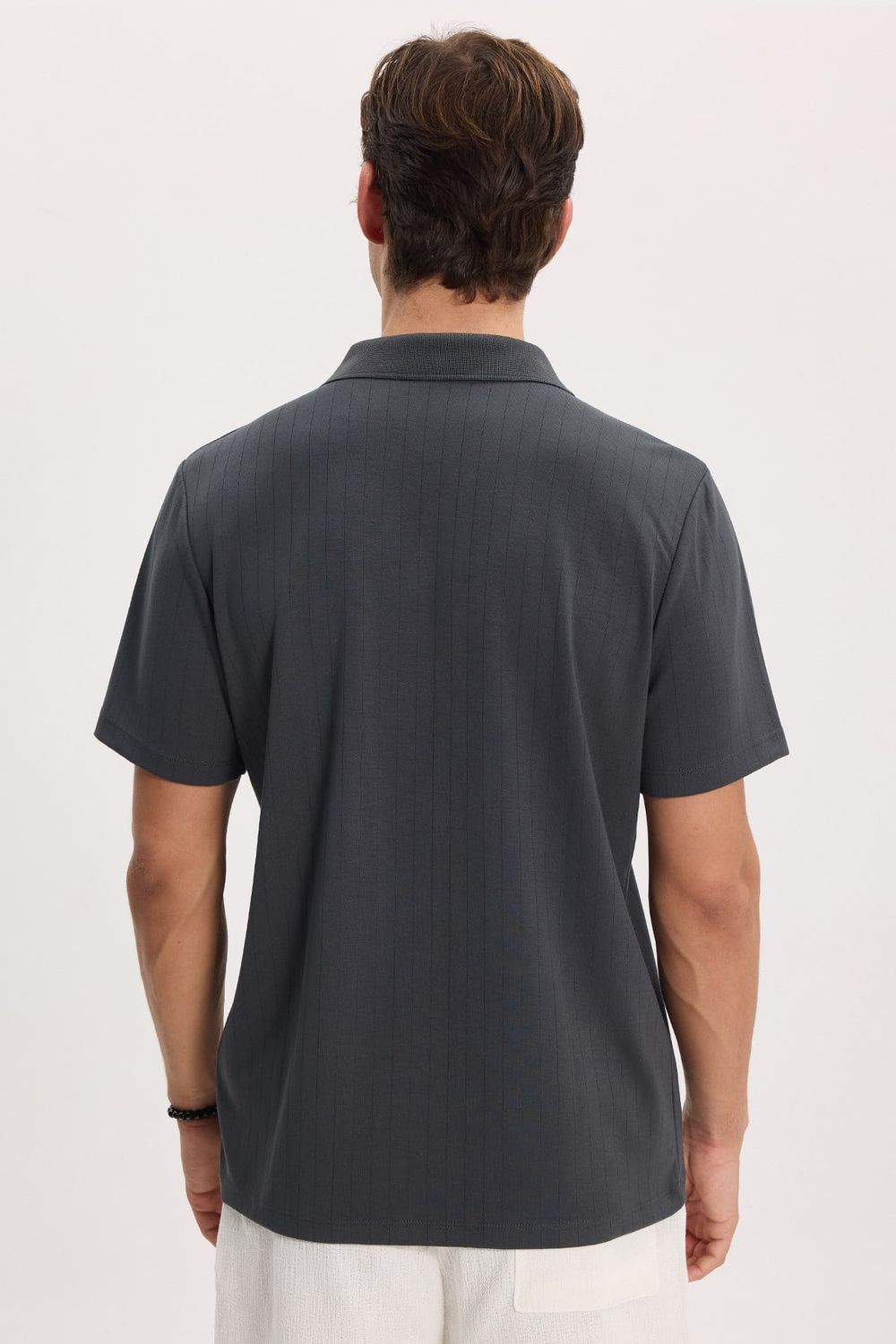 Erkek Slim Fit Dar Kesim Pamuklu Kısa Kollu Çizgili Antrasit Polo V Yaka Tişört