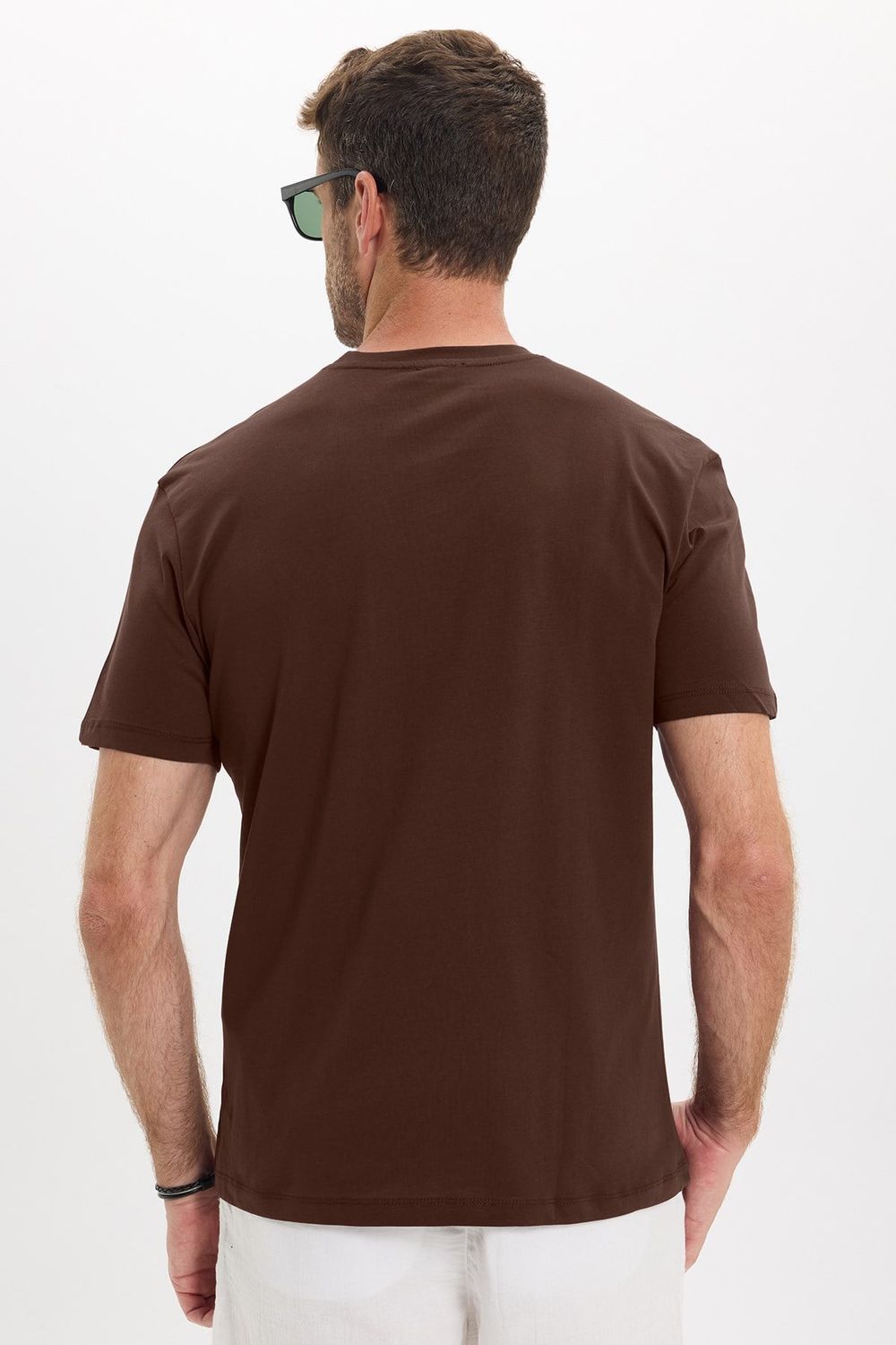 Erkek Loose Fit Rahat Kesim %100 Pamuk Kısa Kollu Kahverengi Bisiklet Yaka Tişört