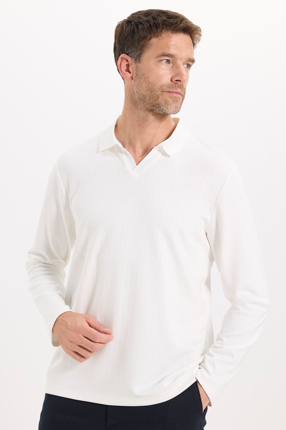 Erkek Slim Fit Dar Kesim Pamuklu Ekstra Soft Modal Kumaş Çizgili Beyaz Polo Yaka Sweatshirt