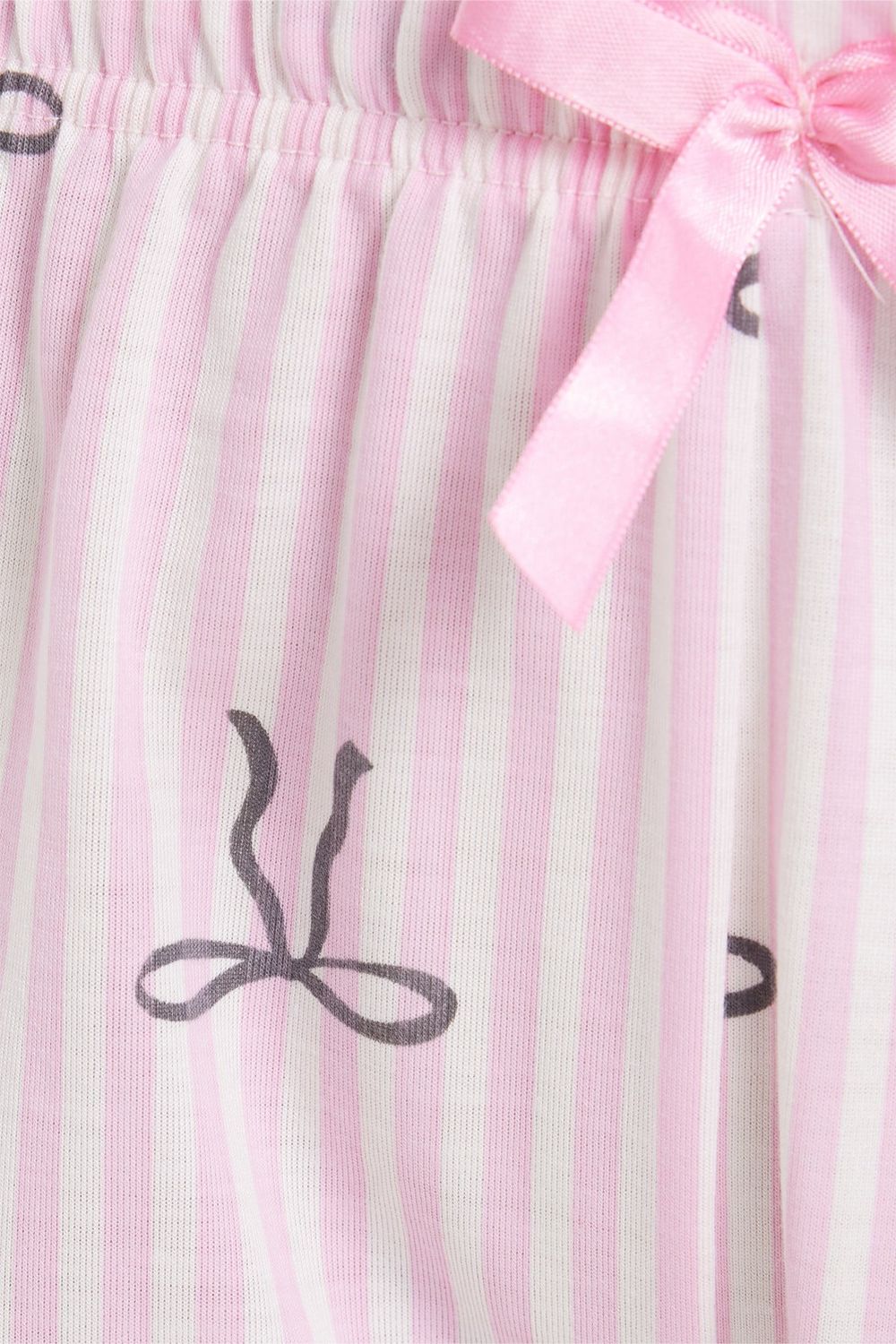 Kadın Regular Fit Klasik Kesim Viskon Beli Lastikli Fiyonk Detaylı Baskılı Pembe Pijama Altı