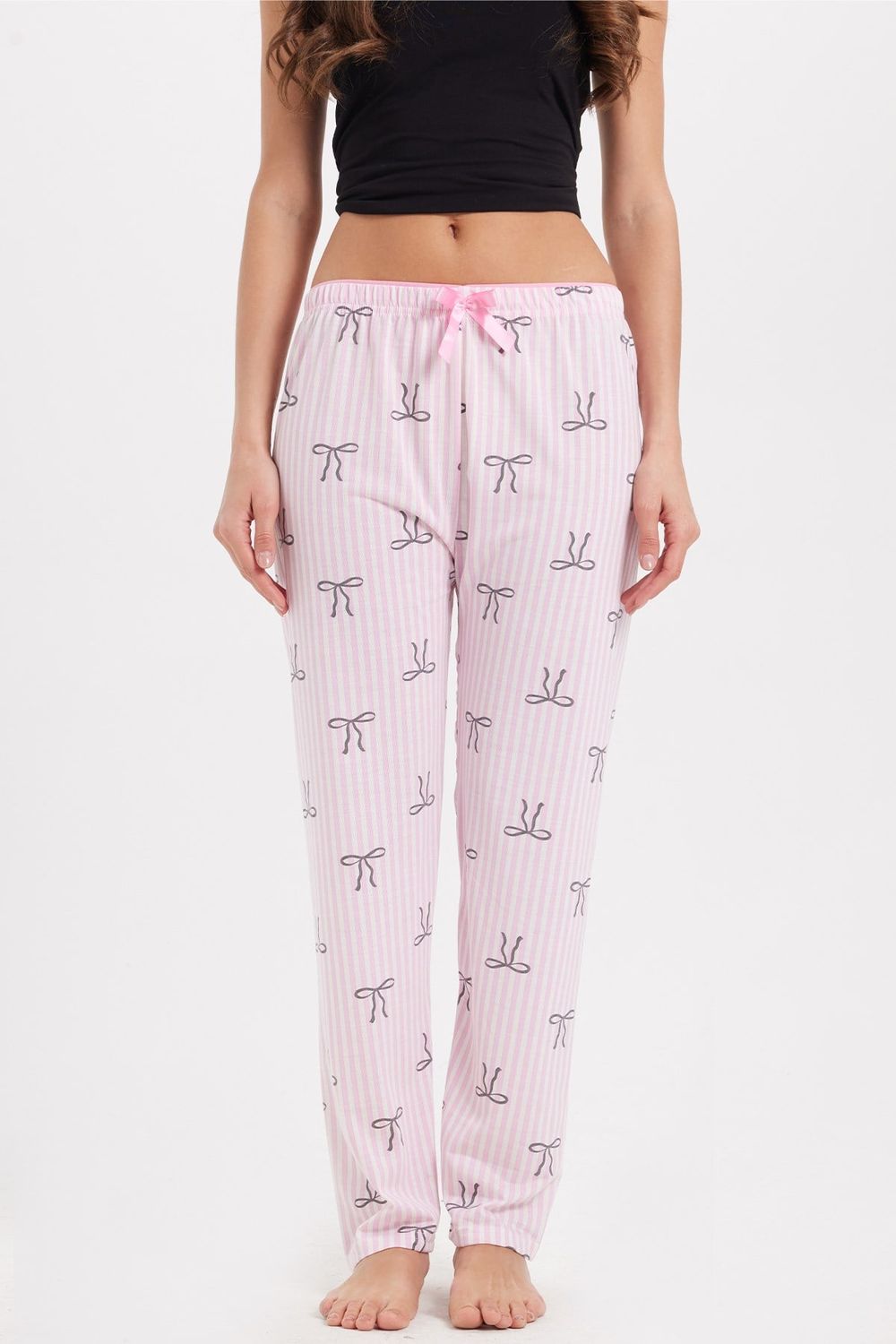 Kadın Regular Fit Klasik Kesim Viskon Beli Lastikli Fiyonk Detaylı Baskılı Pembe Pijama Altı