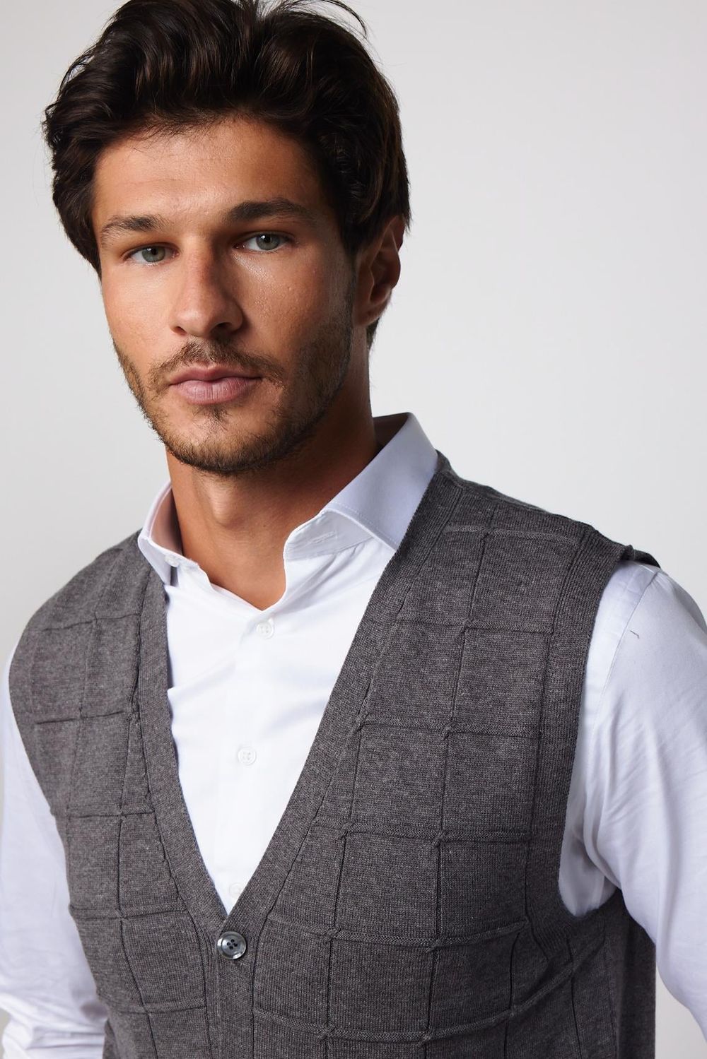 Slim Fit Kare Desenli Gri Erkek Yelek