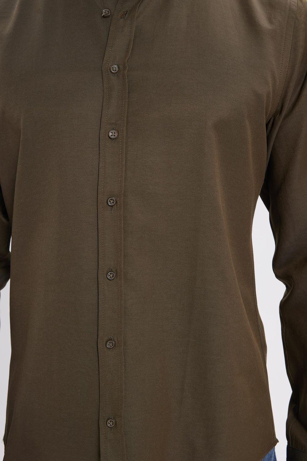 Slim Fit Uzun Kollu Düğmeli Yaka Pamuklu Kolay Ütü Düz Erkek Gömlek