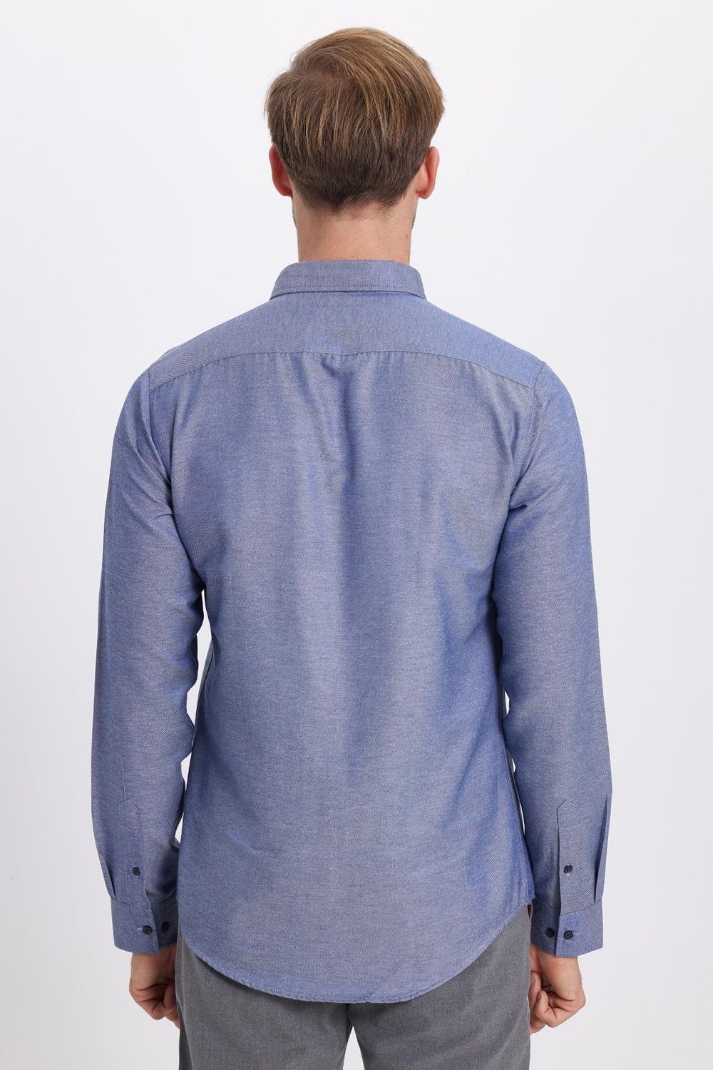 Slim Fit Uzun Kollu Düğmeli Yaka Pamuklu Kolay Ütü Düz Erkek Gömlek