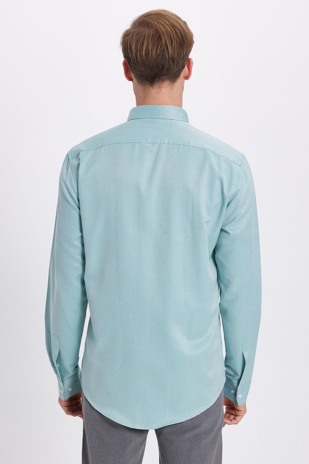 Erkek Slim Fit Dar Kesim Pamuklu Kolay Ütü Yeşil Düğmeli Yaka Gömlek