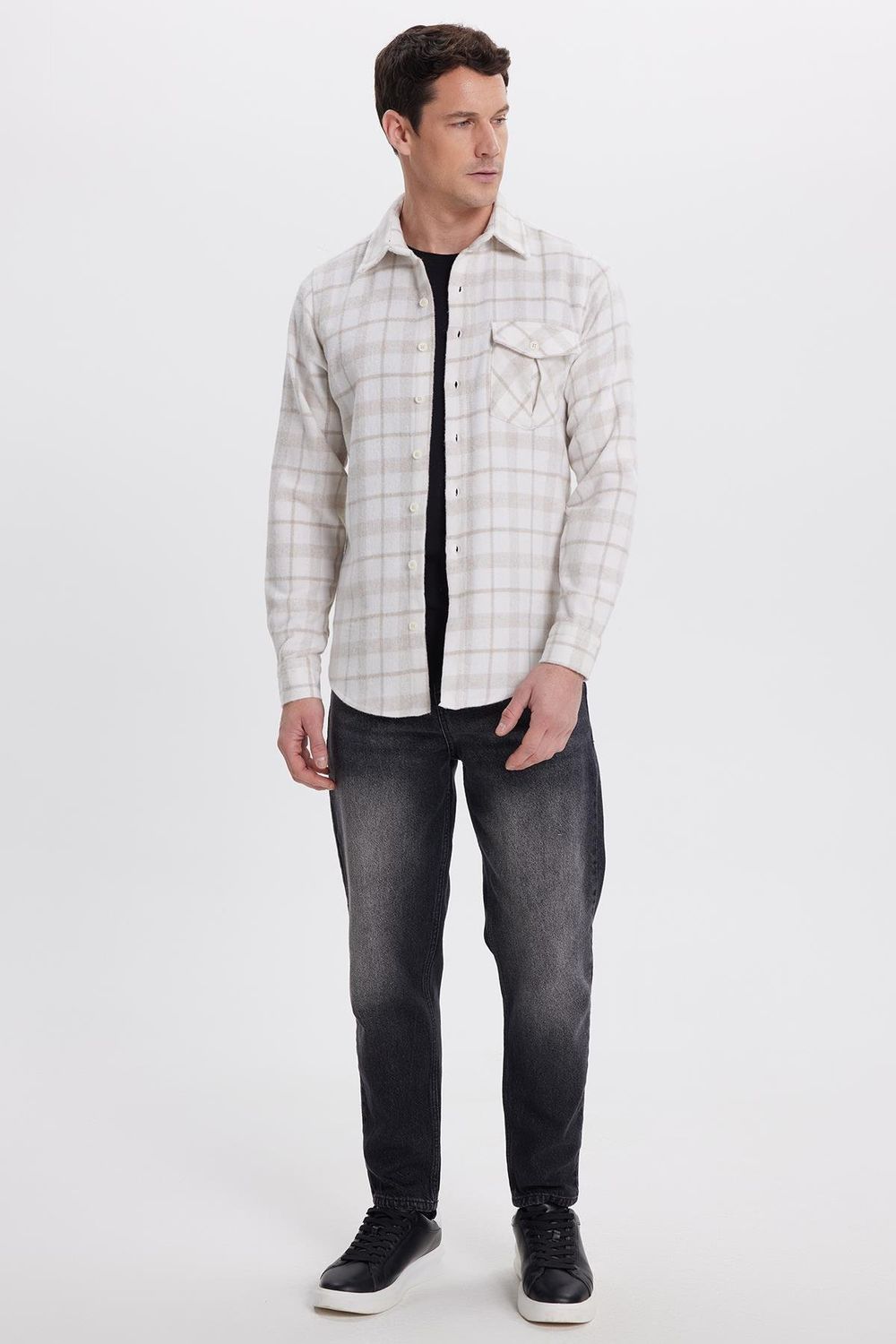 Erkek Slim Fit Dar Kesim Kareli Tek Cepli Oduncu Gömlek