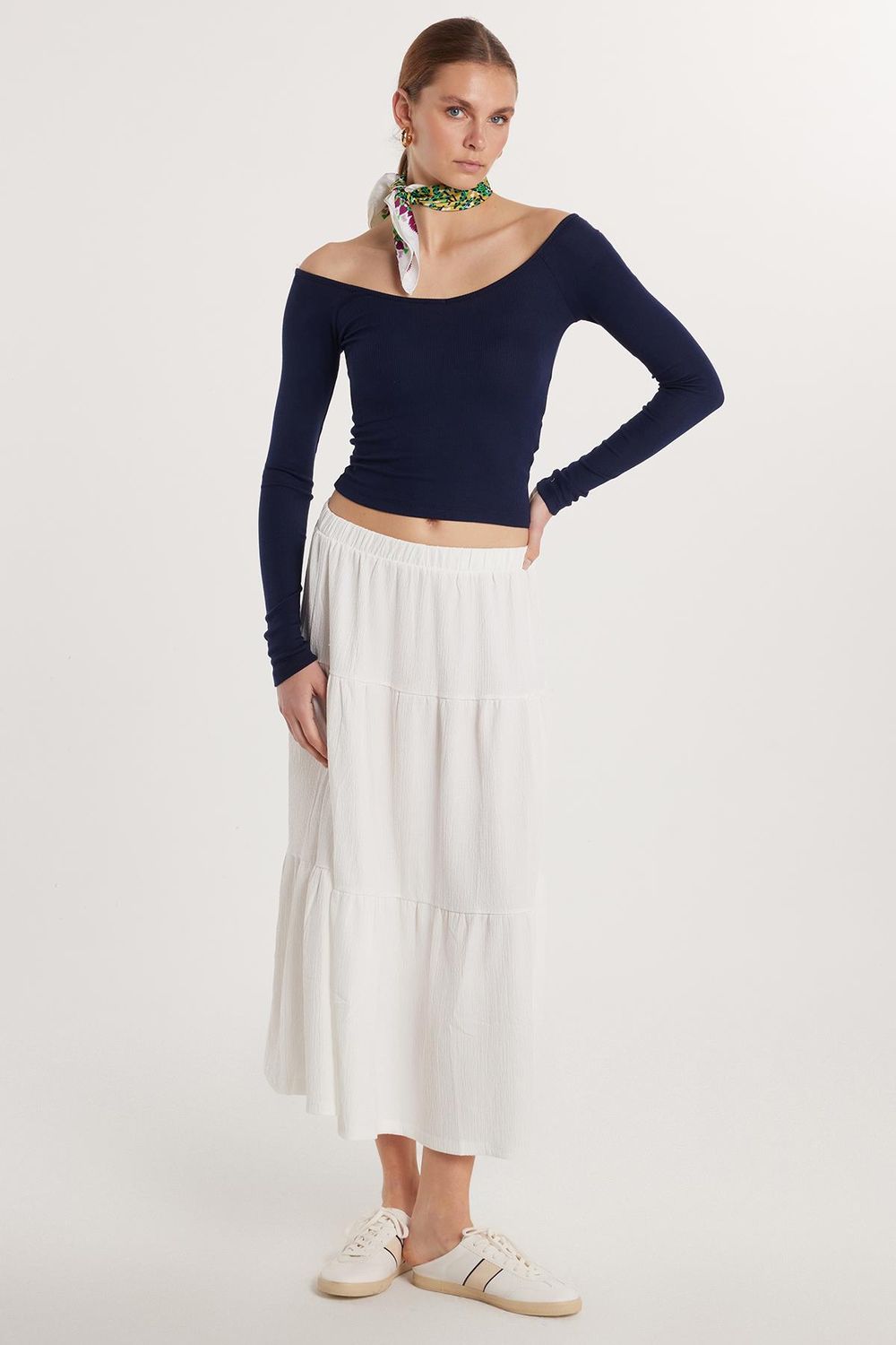 Kadın Regular Fit Pamuklu Düz Ekru Etek