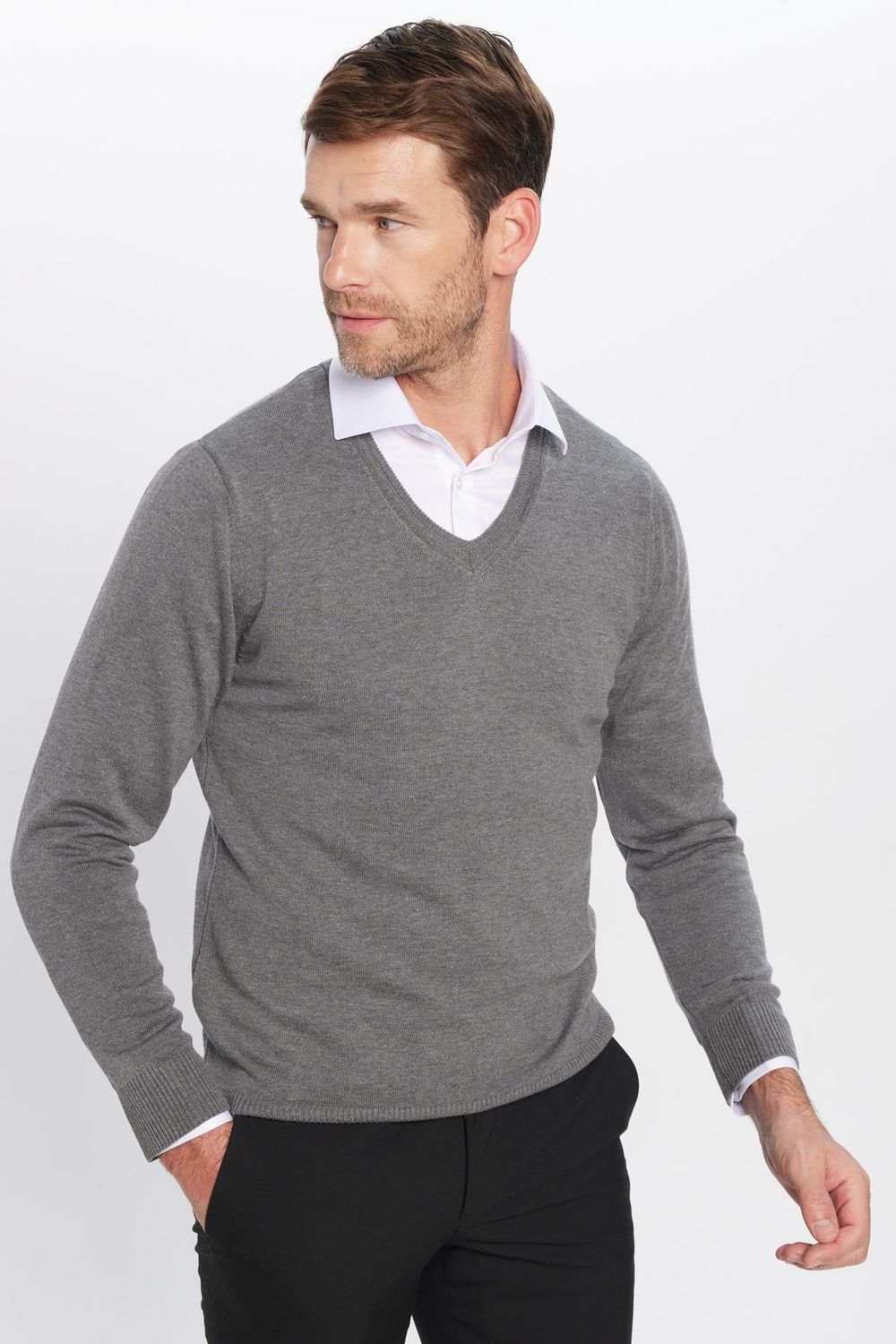 Erkek Slim Fit V Yaka Pamuklu Gri Triko Kazak