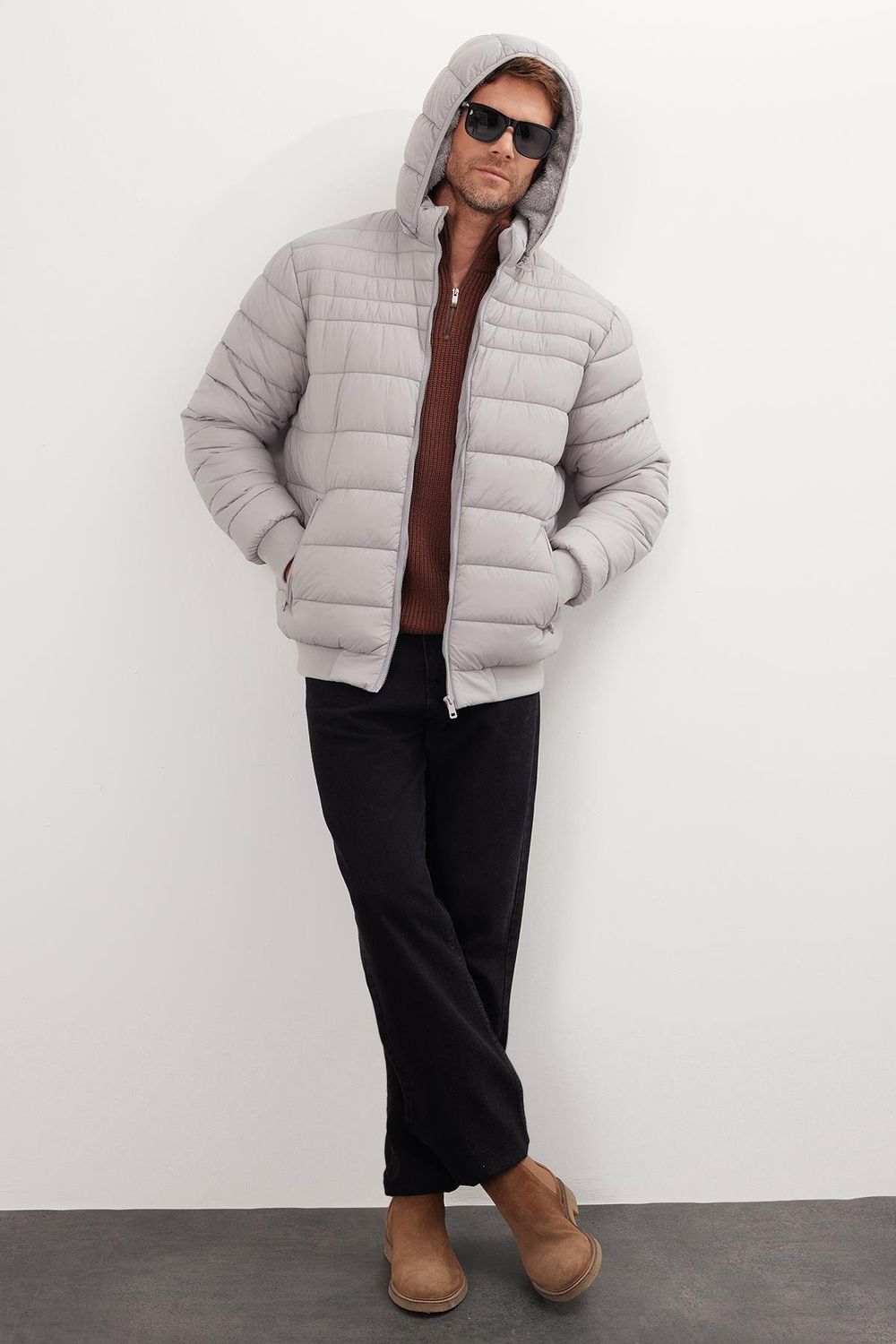 Erkek Relax Fit Rahat Kesim Çift Cepli Kapüşonlu İçi Kürklü Gri Mont