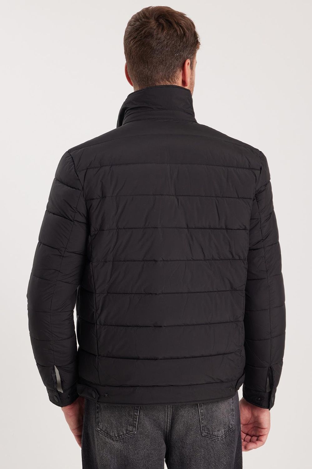 Erkek Regular Fit Klasik Kesim Çift Cepli Çıtçıt Kapamalı Siyah Mont