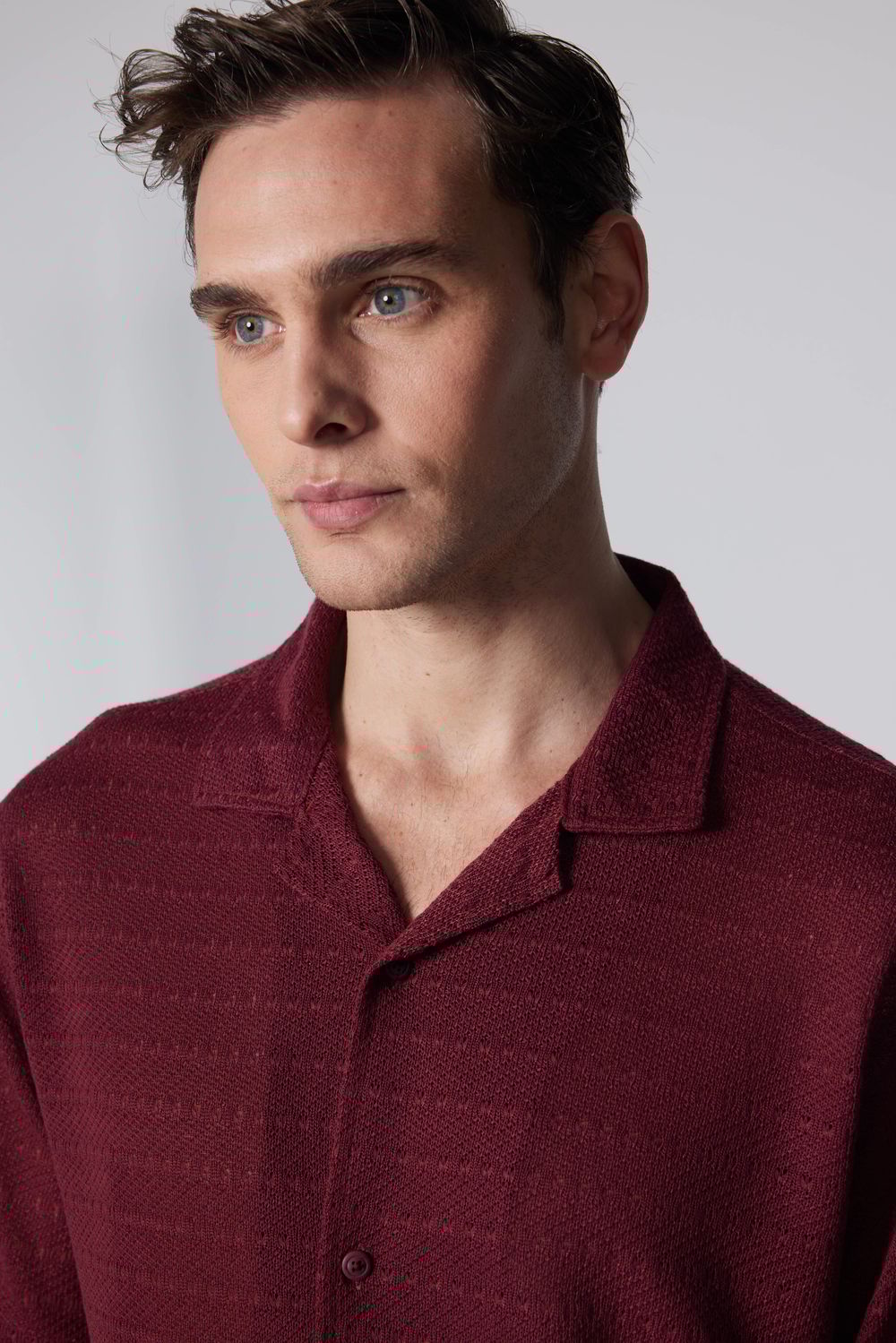 Relax Fit Rahat Kalıp Kısa Kol Apaj Yaka Örme Kumaş Yazlık Bordo Erkek Gömlek