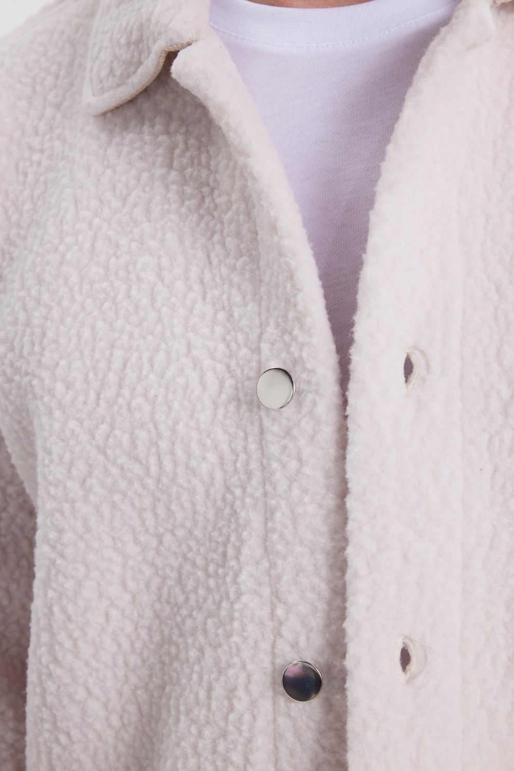 Erkek Regular Fit Rahat Kesim Peluş Çıtçıtlı Torbalı Çift Cepli Ekru Ceket Gömlek