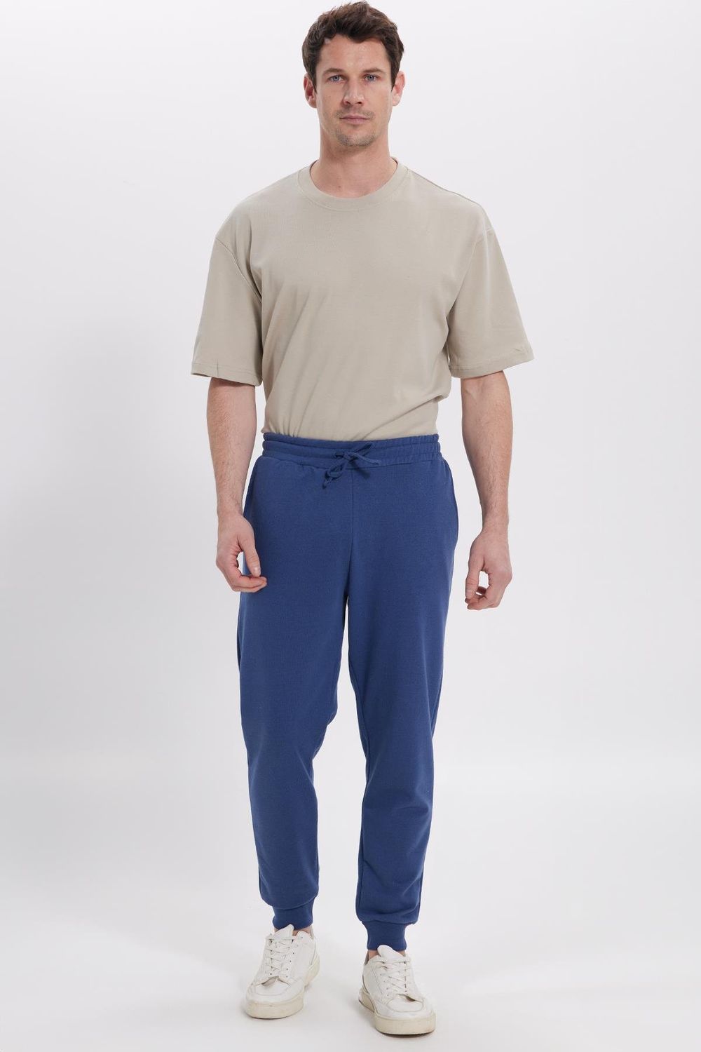 Erkek Regular Fit Klasik Kesim Beli Bağcıklı Jogger Cepli Lastikli Paça İndigo Eşofman Altı