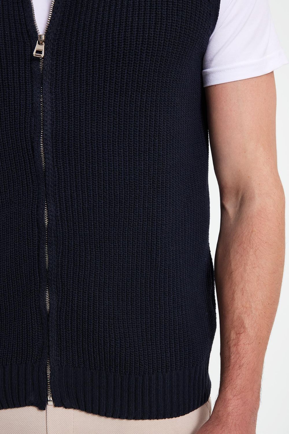 Erkek Standart Fit Normal Kesim Fermuarlı Dik Yaka Sıcak Tutan Lacivert Triko Yelek
