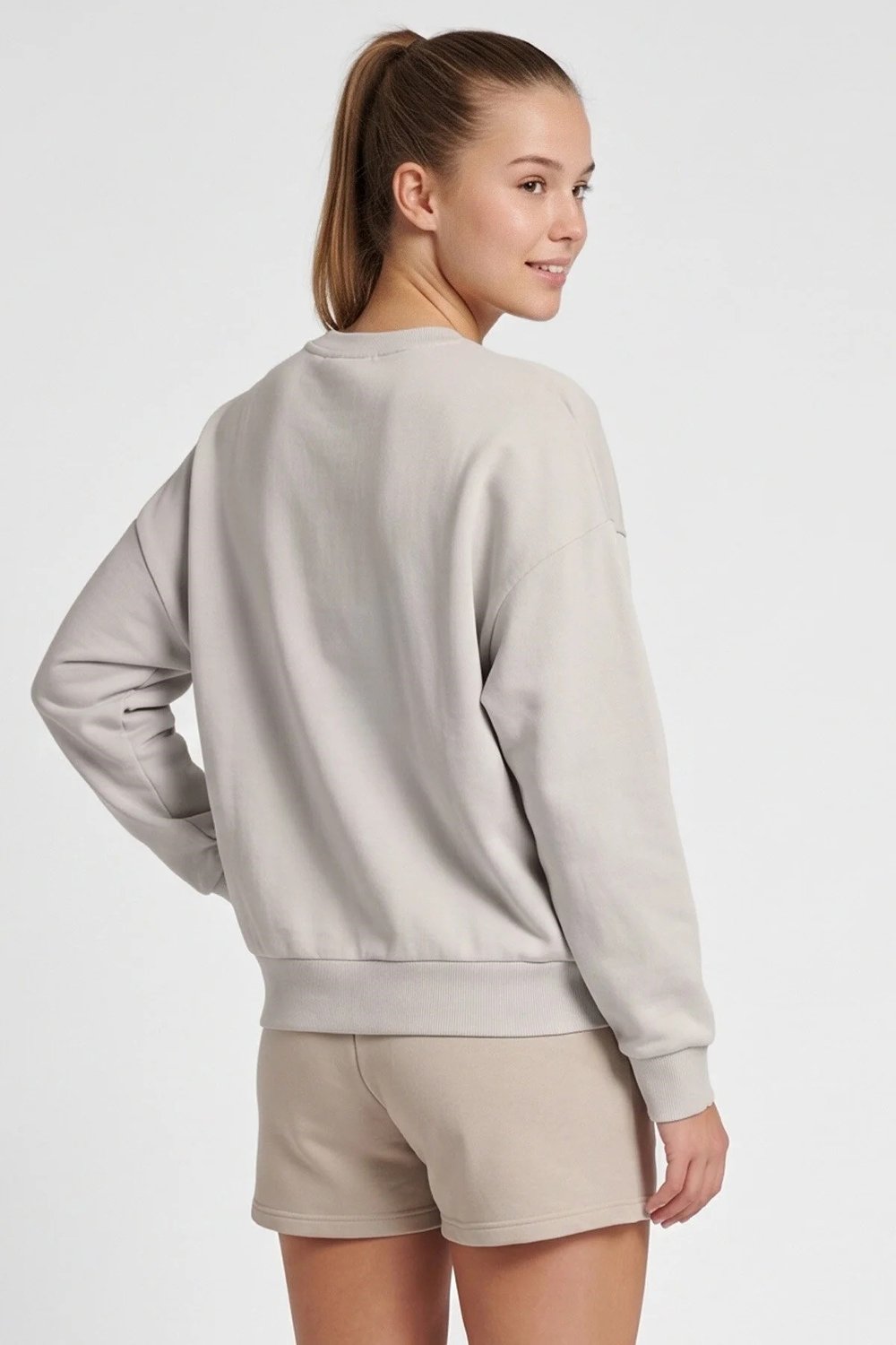 hummel HMLELLA Kadın Sweatshirt