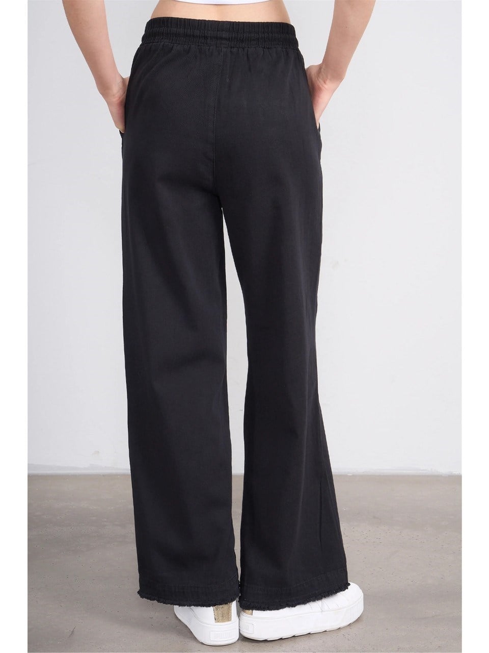 Volumex Beli Lastikli Boru Paça Gabardin Kadın Pantolon